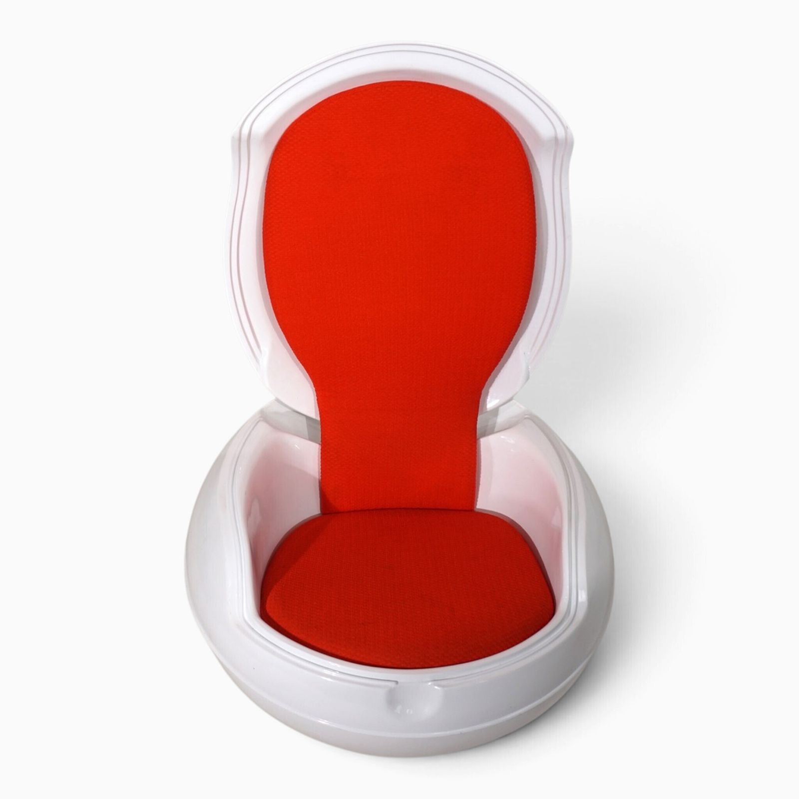 photo for sale Peter Ghyczy Senftenberger Egg Lounge Chair/ Garden Egg Chair voor Veb Synthesewerk Schwarzheide, 1970