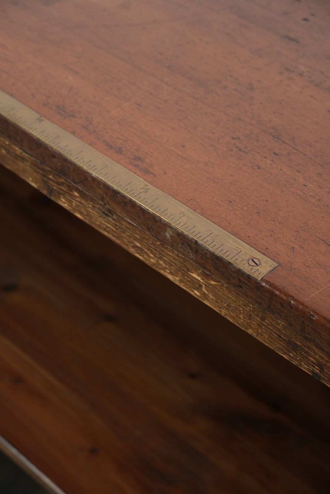 Furniture Large Antique English Shop Counter/Fabric Counter From The 19th Century With A Luxurious Appearance And Brass Rulers In The Top. photo