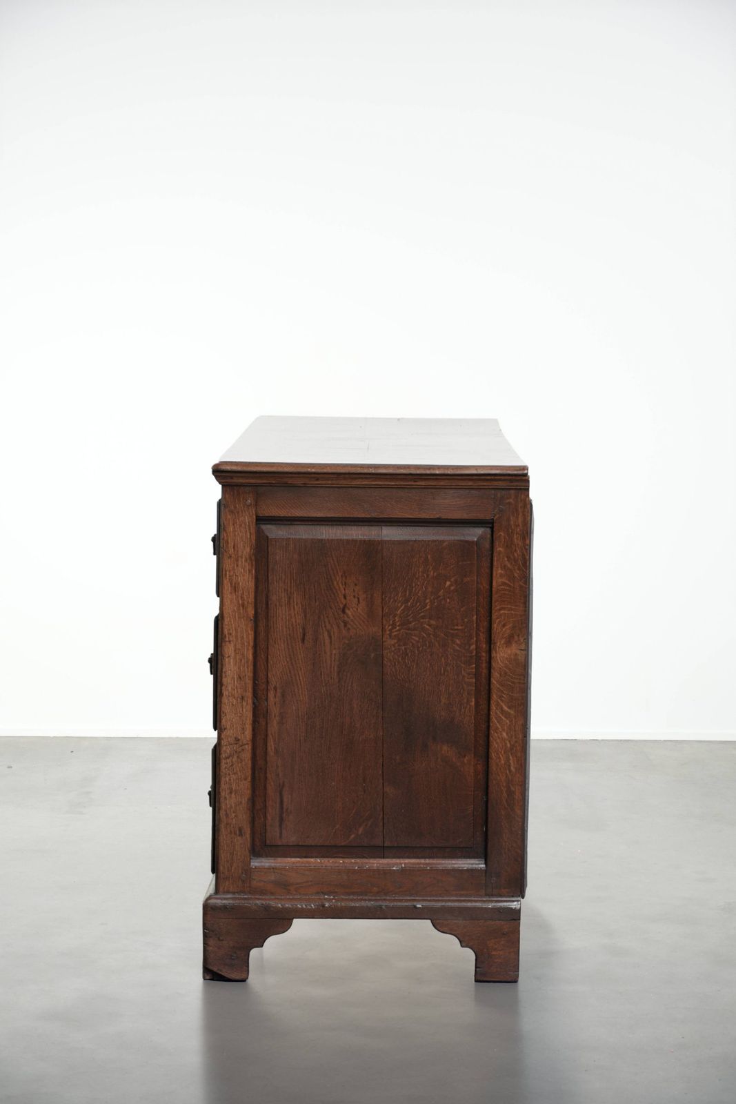 Beautiful, Large, And Functional 18th Century Antique English Oak Sideboard/English Low Dresser With Its Original Fittings. photo Furniture