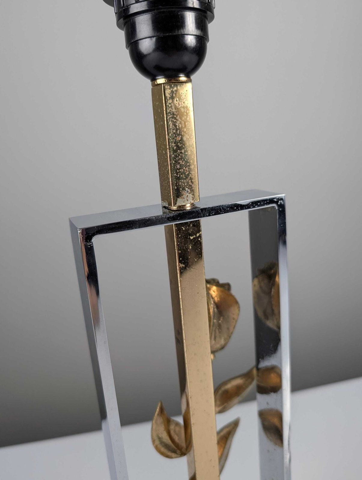 photo furniture Maison Charles Chrome And Gilt Bronze Rose Table Lamp, France, 1970s