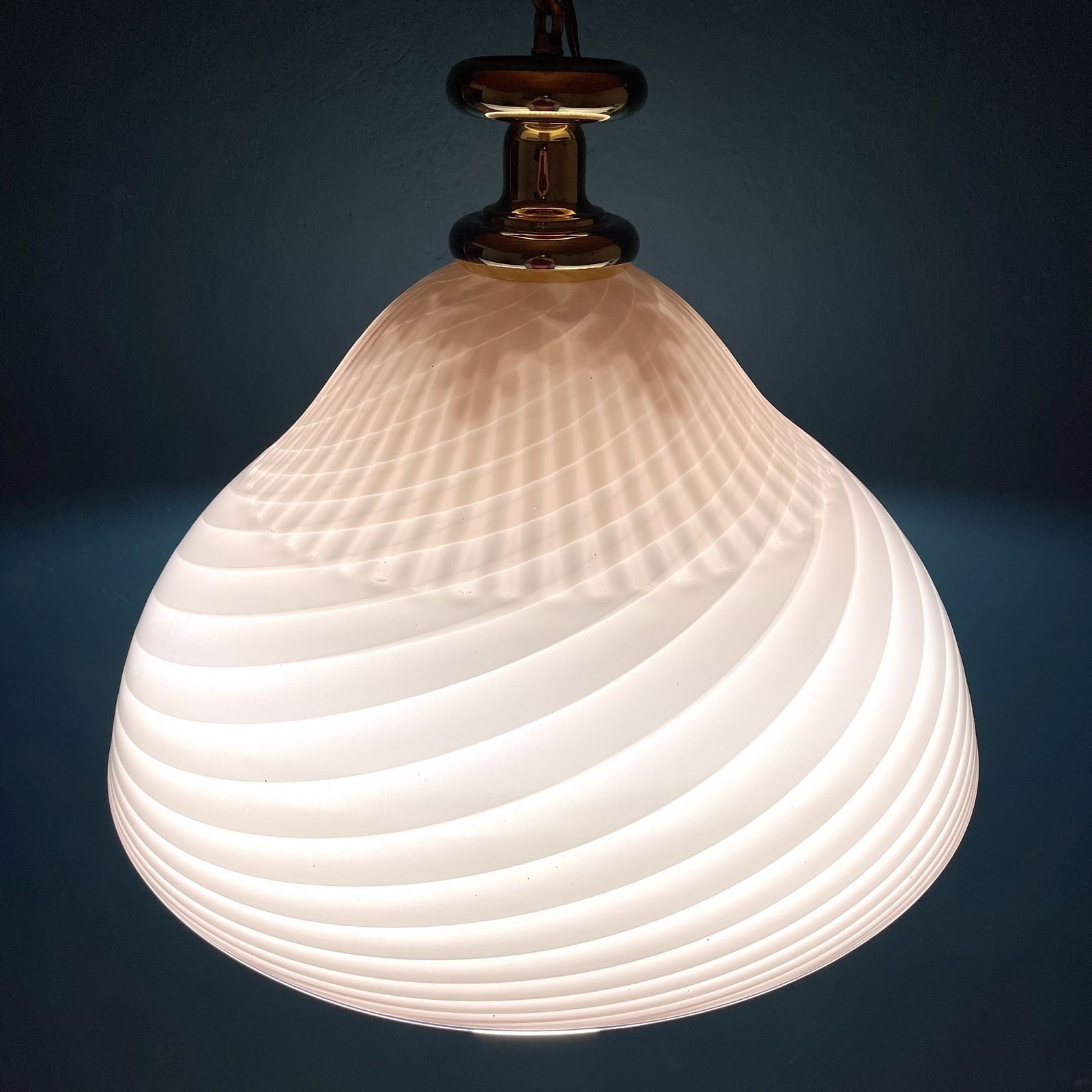 Large Swirl Pink Murano Glass Pendant Lamp Italy 1970s photo for sale