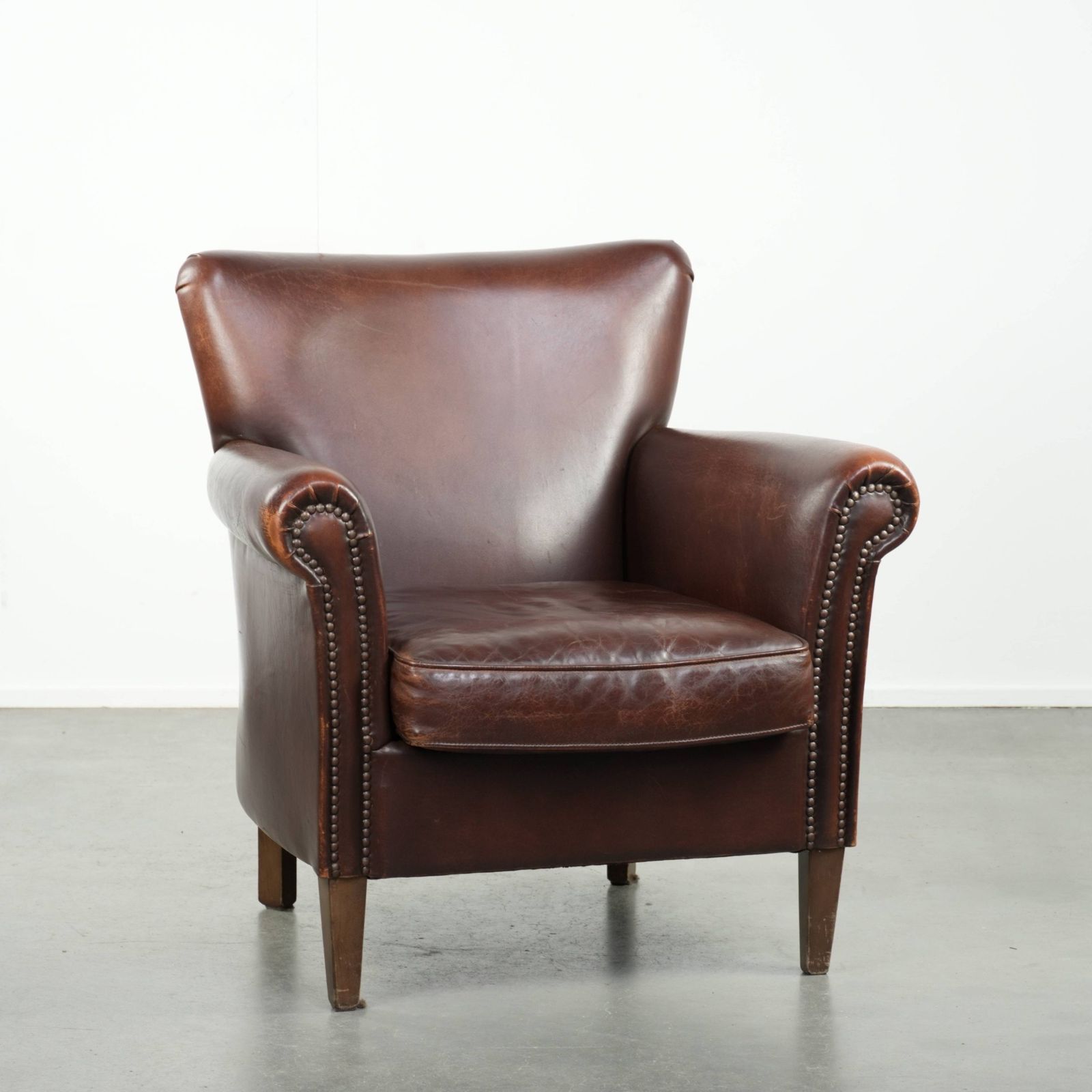 Comfortabele Schapenleren Fauteuil Met Karakter En Een Vleugje Elegantie