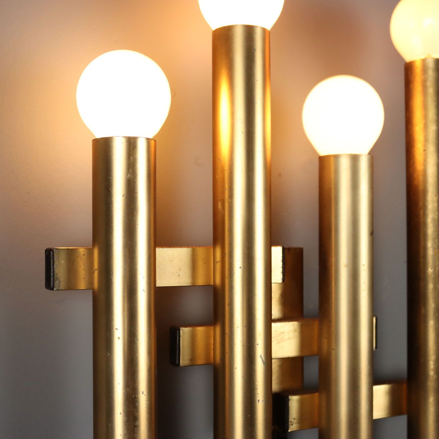 Wandlamp van vermessingd metaal, jaren 1970 photo 350.0