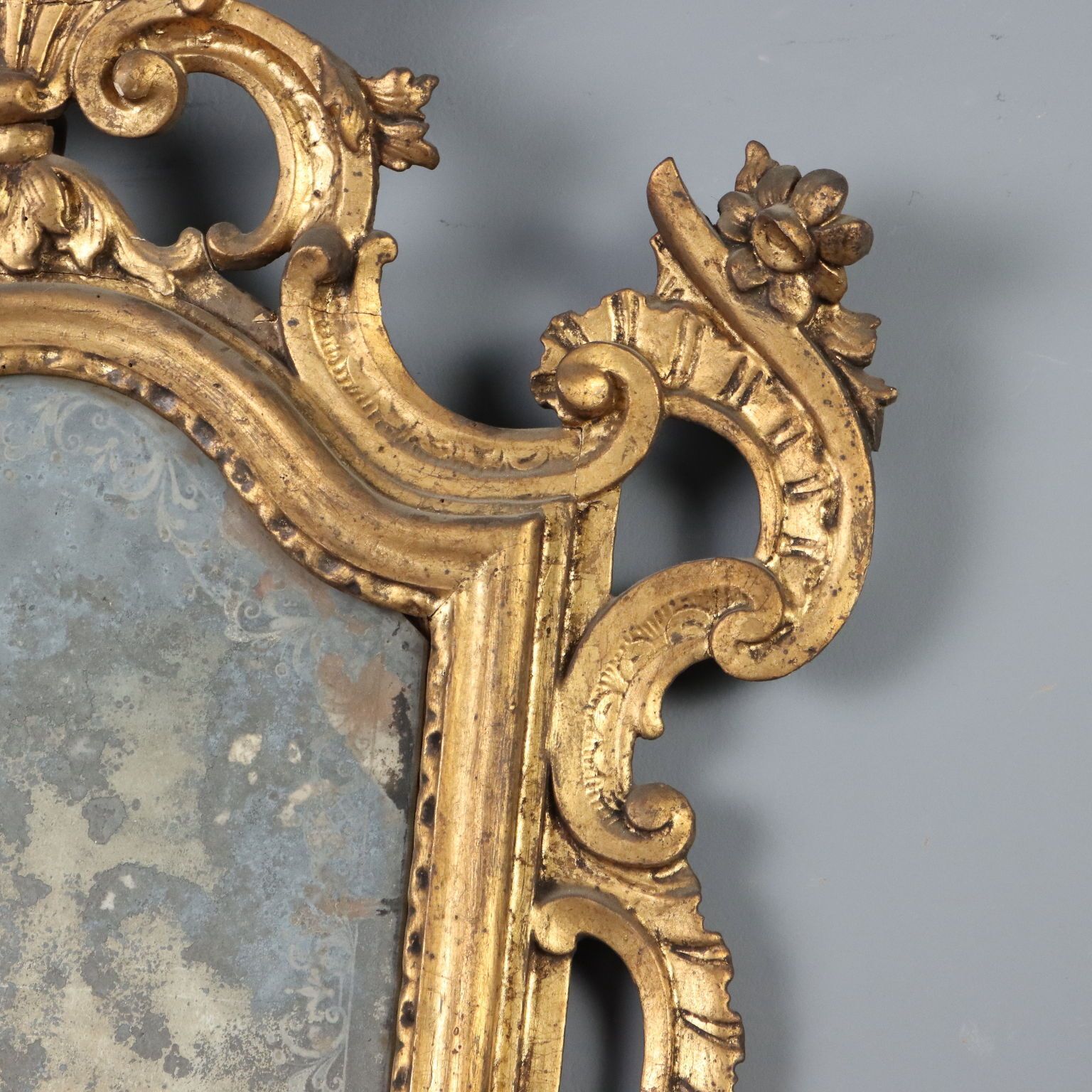 Carved And Gilded Wood Mirror   Italy 18th Century photo buy