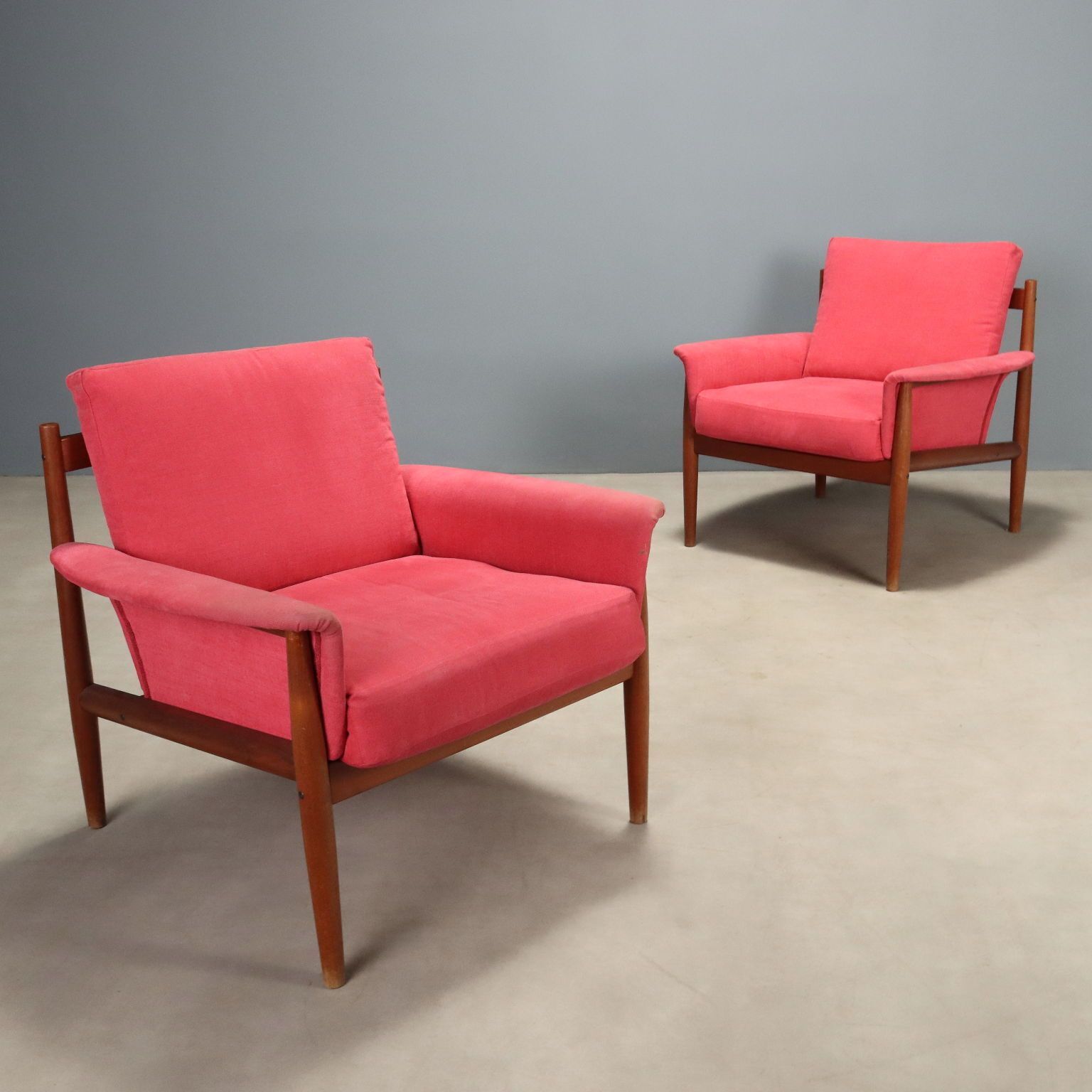 France & Son 118 Armchairs Design Grete Jalk Denmark 1960s