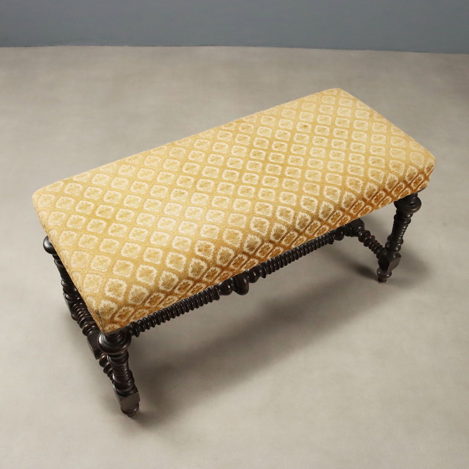 Banc d'époque en noyer, assise rembourrée, Italie, fin du XIXe siècle photo vintage