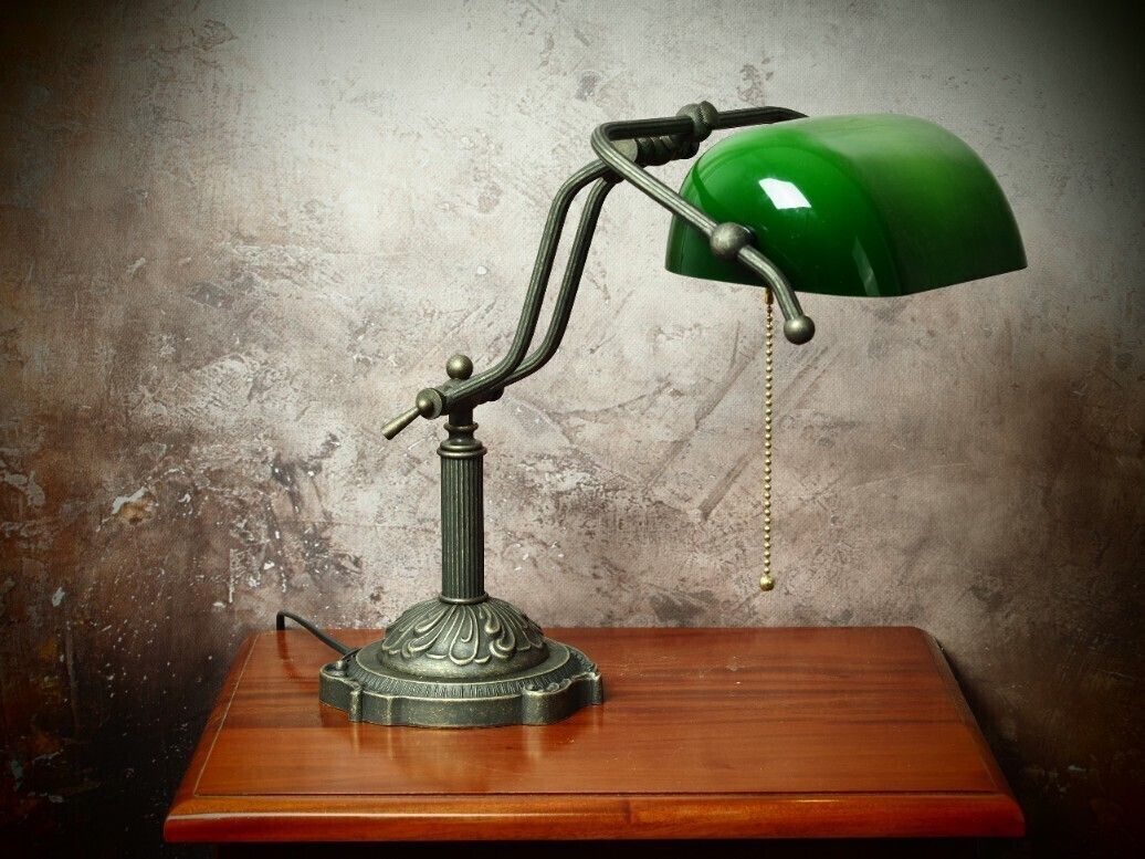 Vintage Brass Banker’s Lamp With Green Glass Shade – 45cm photo 449.0