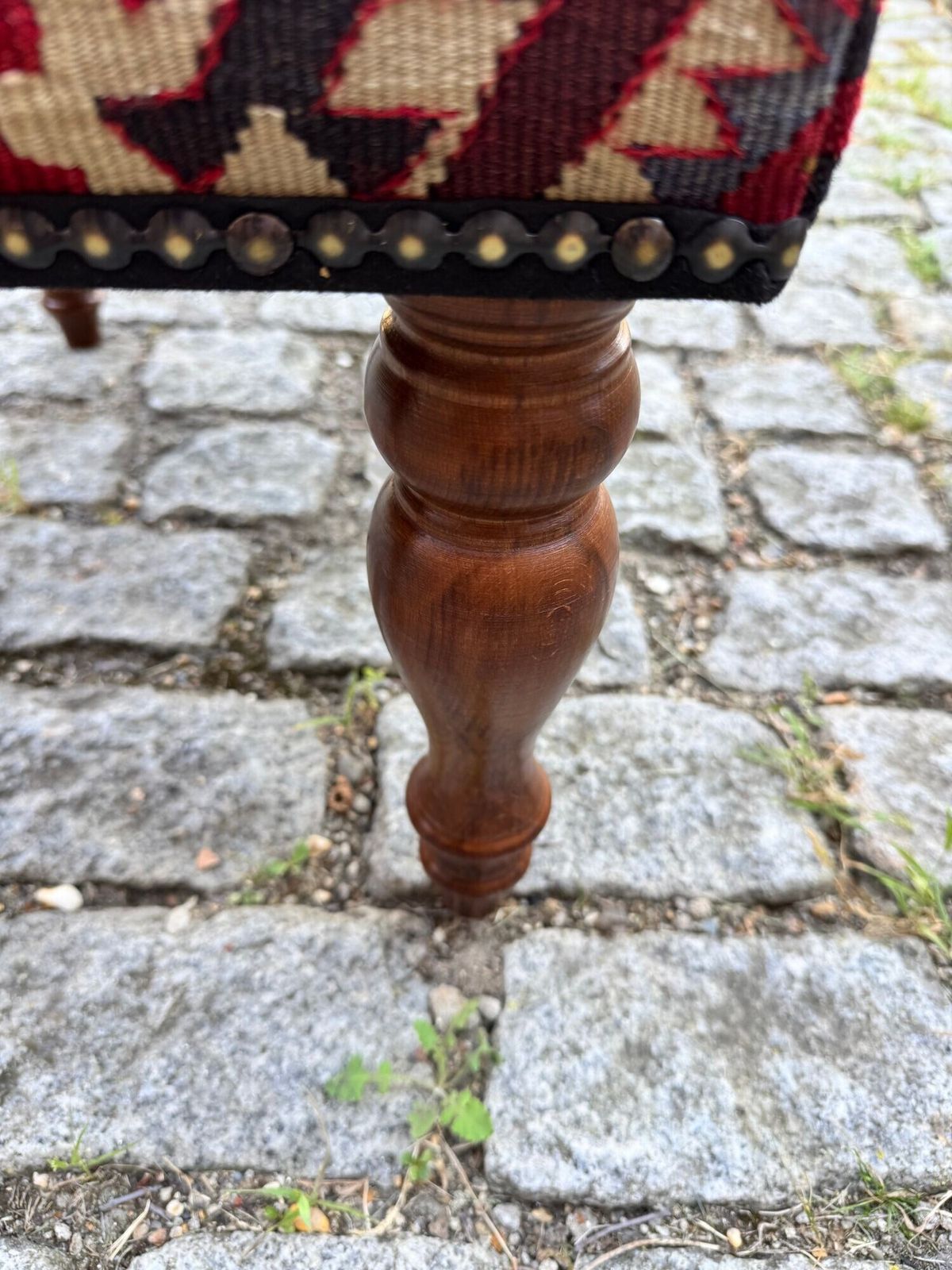 390.0 Kilim Beklede Kruk 0,53m x 0,37m x H0,38m photo