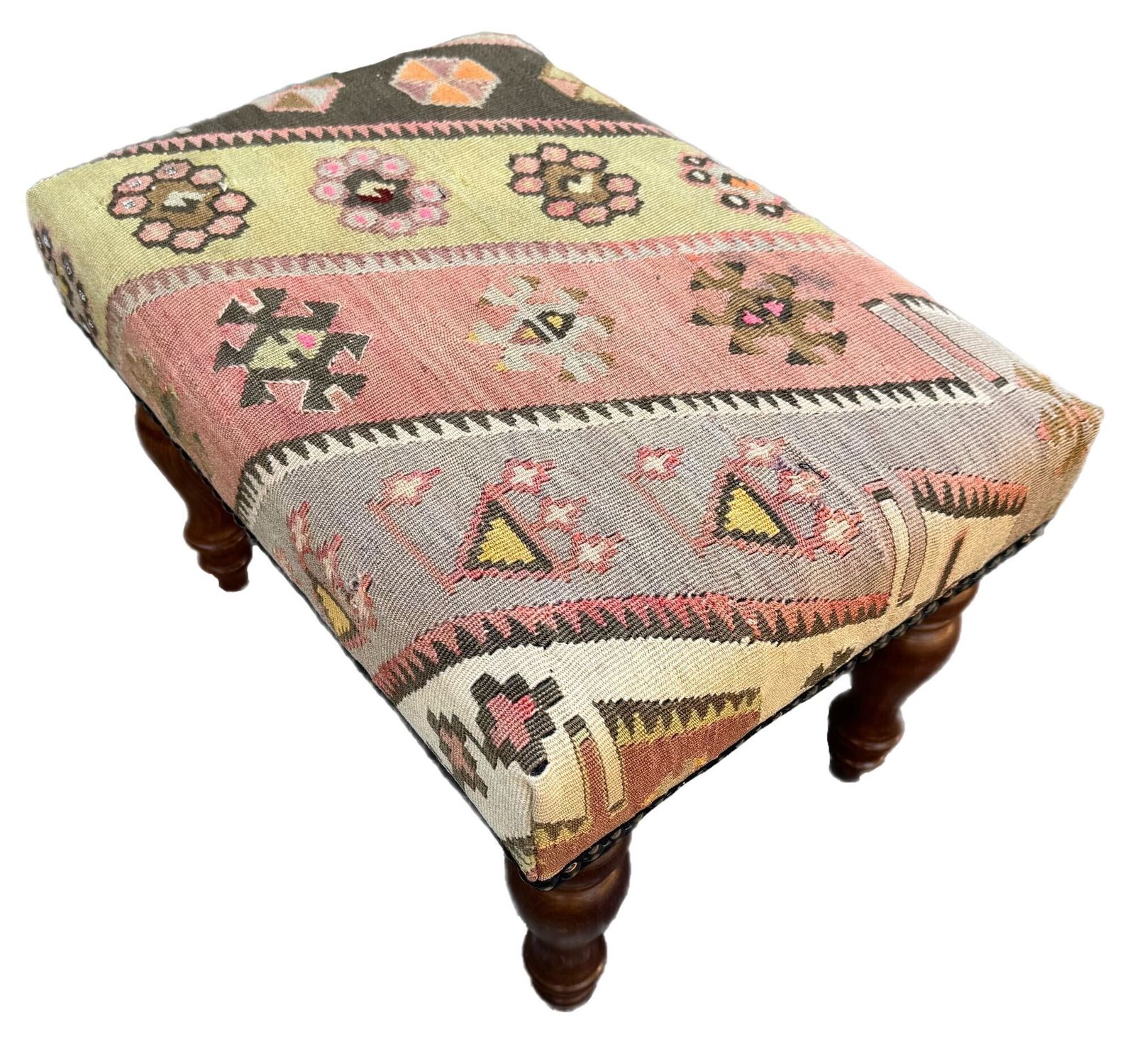 Kilim Beklede Kruk 0,52m x 0,37m x H0,38m