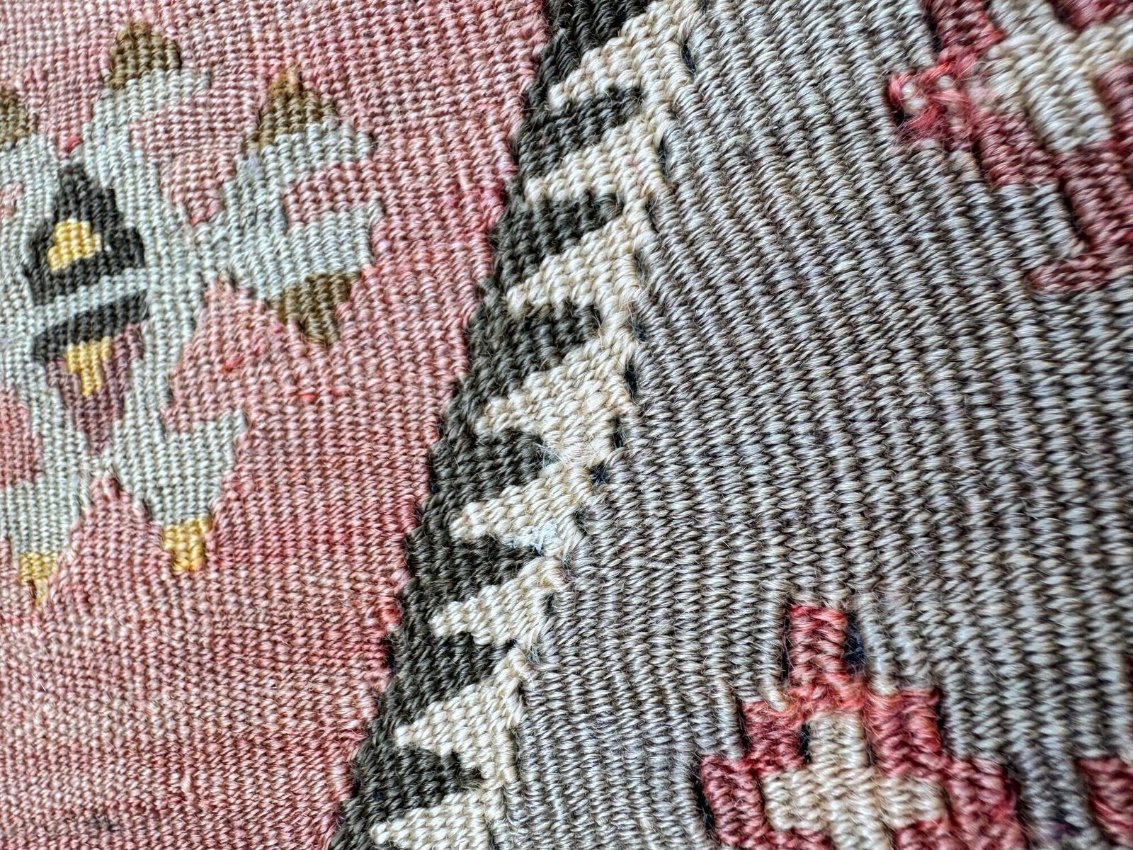 Kilim Beklede Kruk 0,52m x 0,37m x H0,38m photo vintage