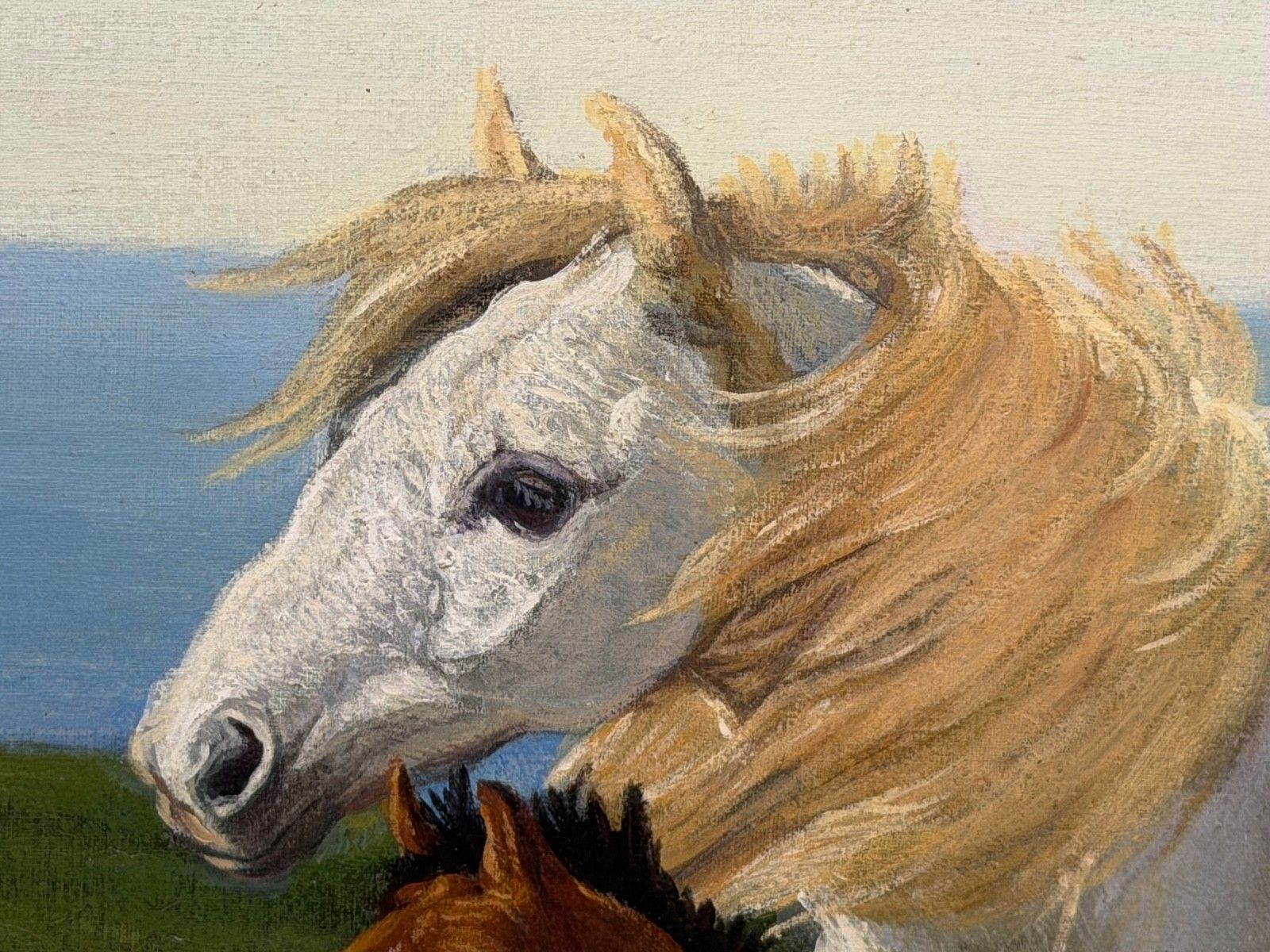 photo vinterior Equestrian olieverfschilderij grijze merrie naast voskleurig veulen "Mother And Son"
