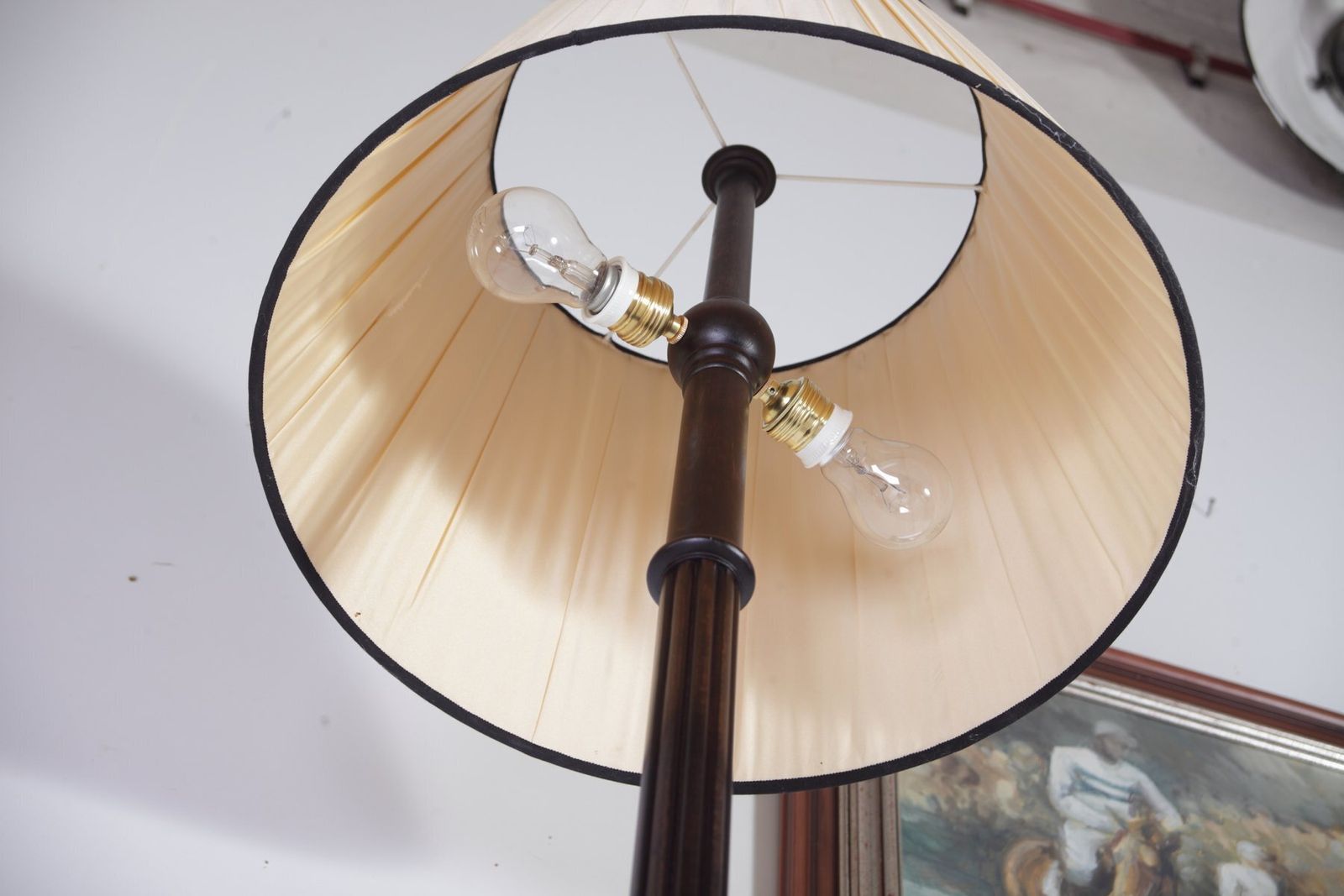 photo for sale Vloerlamp in Georgische stijl, eind 19e eeuw