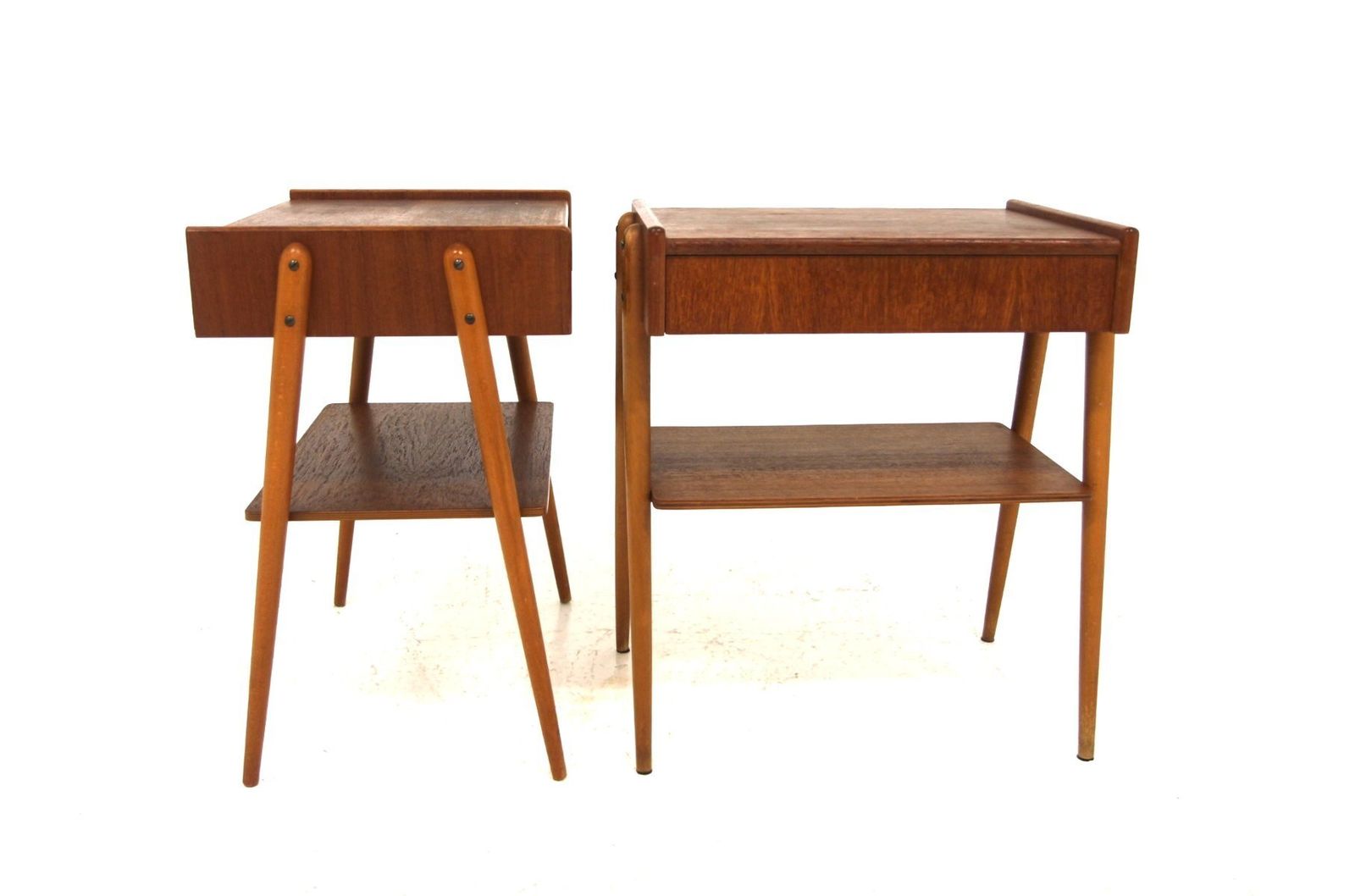 Tables de chevet en teck Carlström, Suède, années 1960, lot de 2 photo furniture