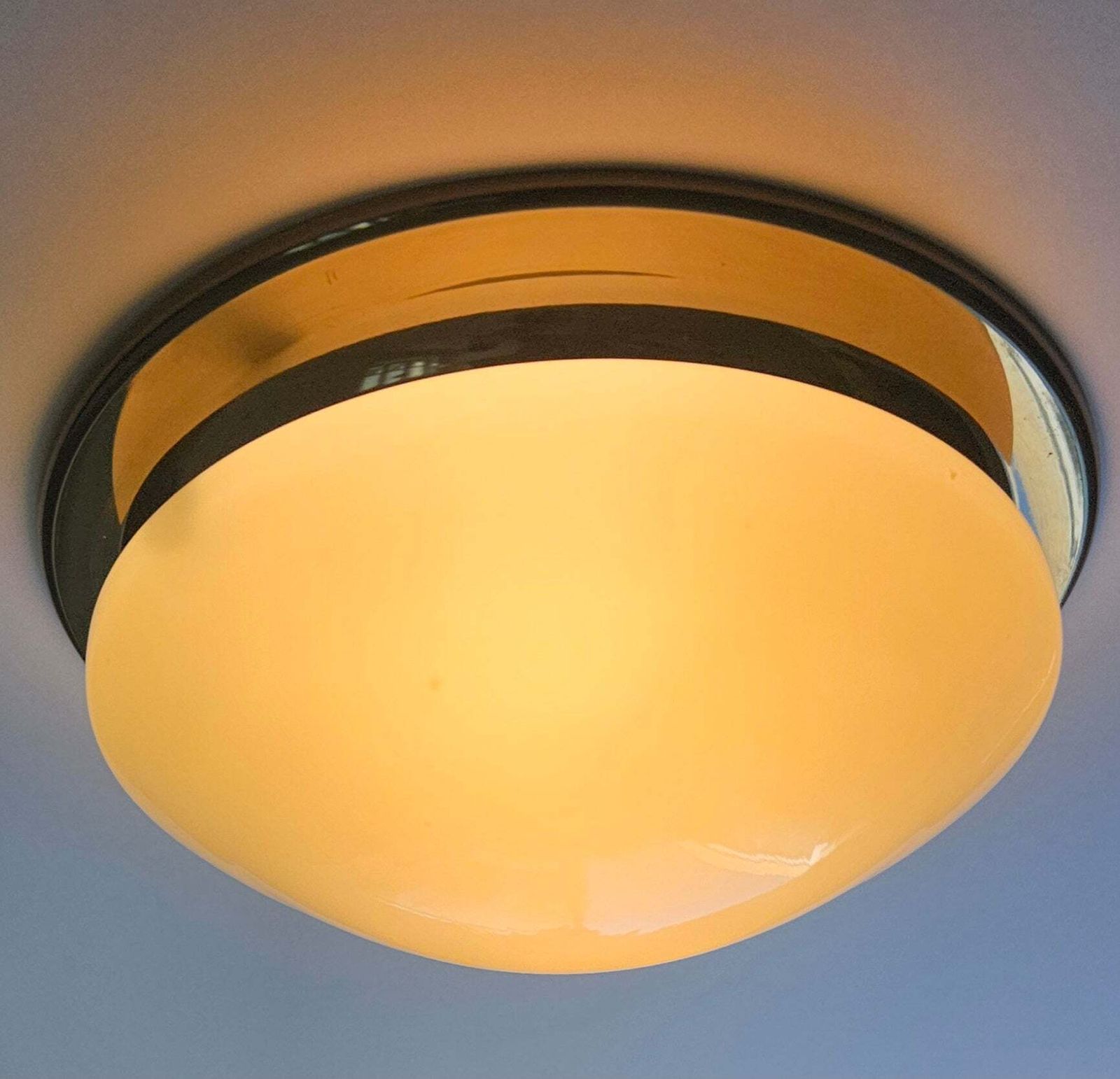Zeldzame mid-century plafonnière in Bauhaus-stijl, Duitsland, jaren 1970 photo vinterior