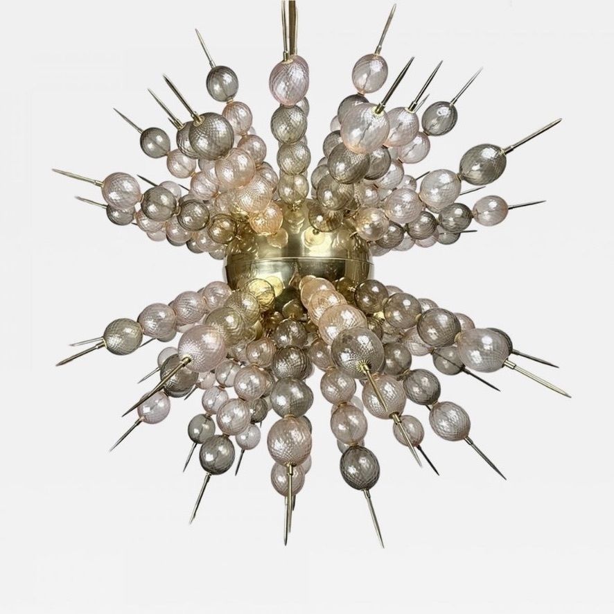 Messing en balloton Murano glas sputnik kroonluchter, eind 20e eeuw photo furniture