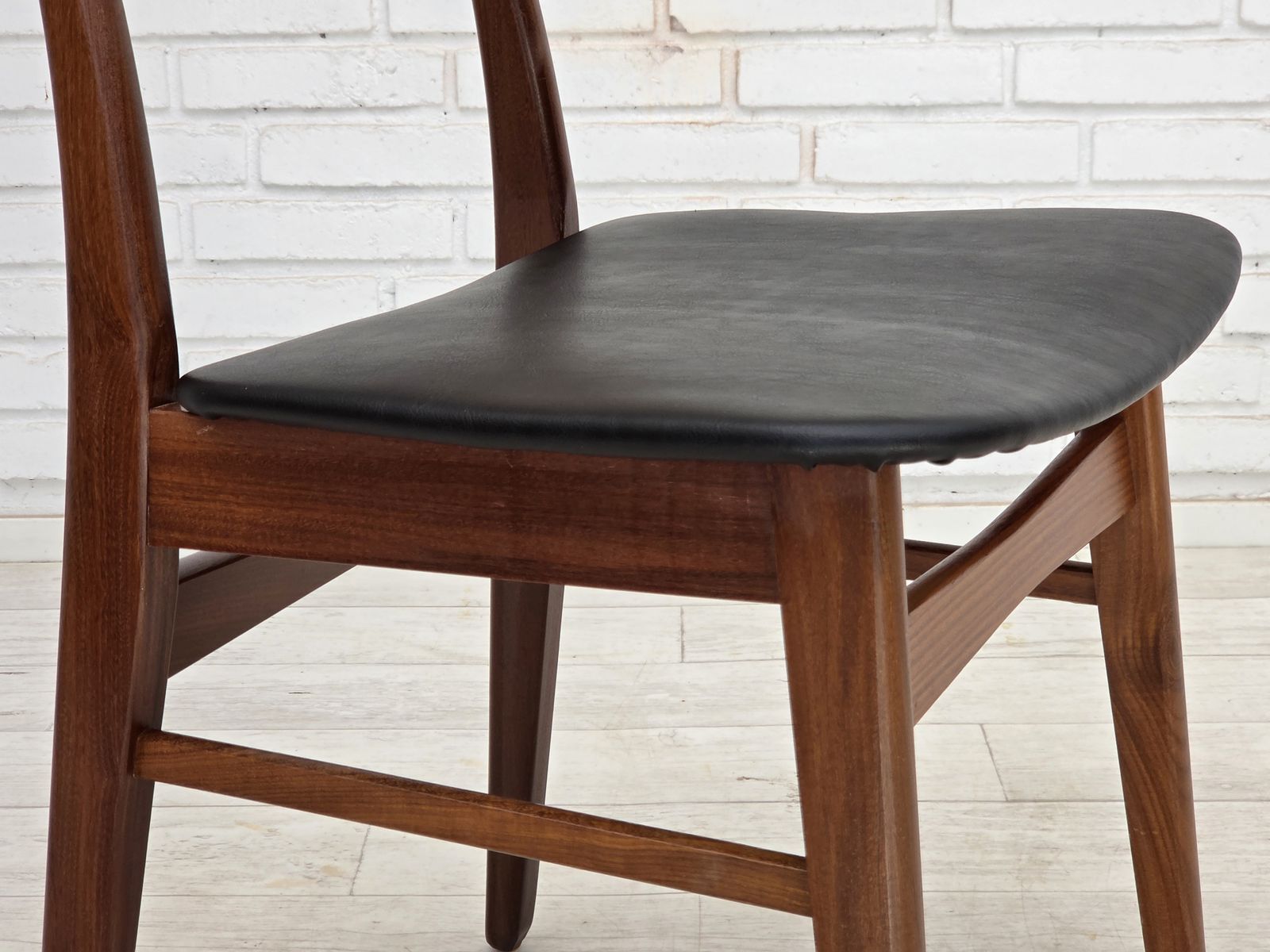 1970s, Set Of 4 Danish Dining Chairs By Findahl Møbelfabrik, Teak Wood. photo 1690.0