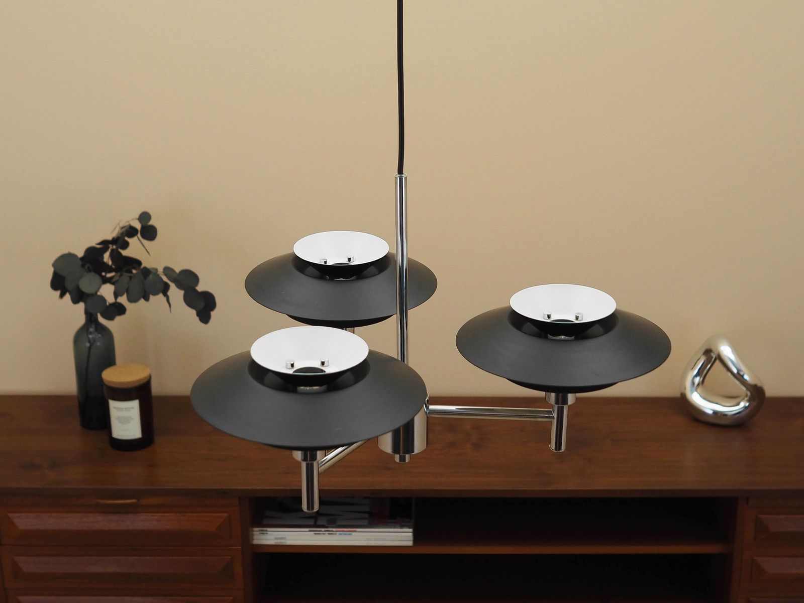 Genoa hanglamp met drie kappen, metaal, Harald Nyborg A/S, Denemarken, hedendaags photo Verlichting
