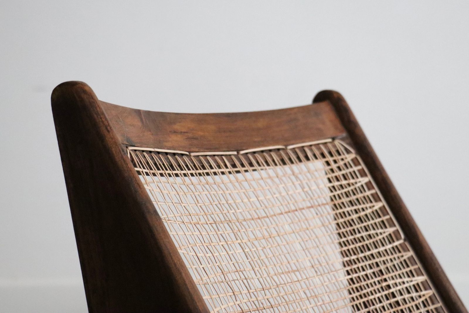 Pierre Jeanneret Kangaroo Chairs Pj Si 59, India, 1955 photo for sale