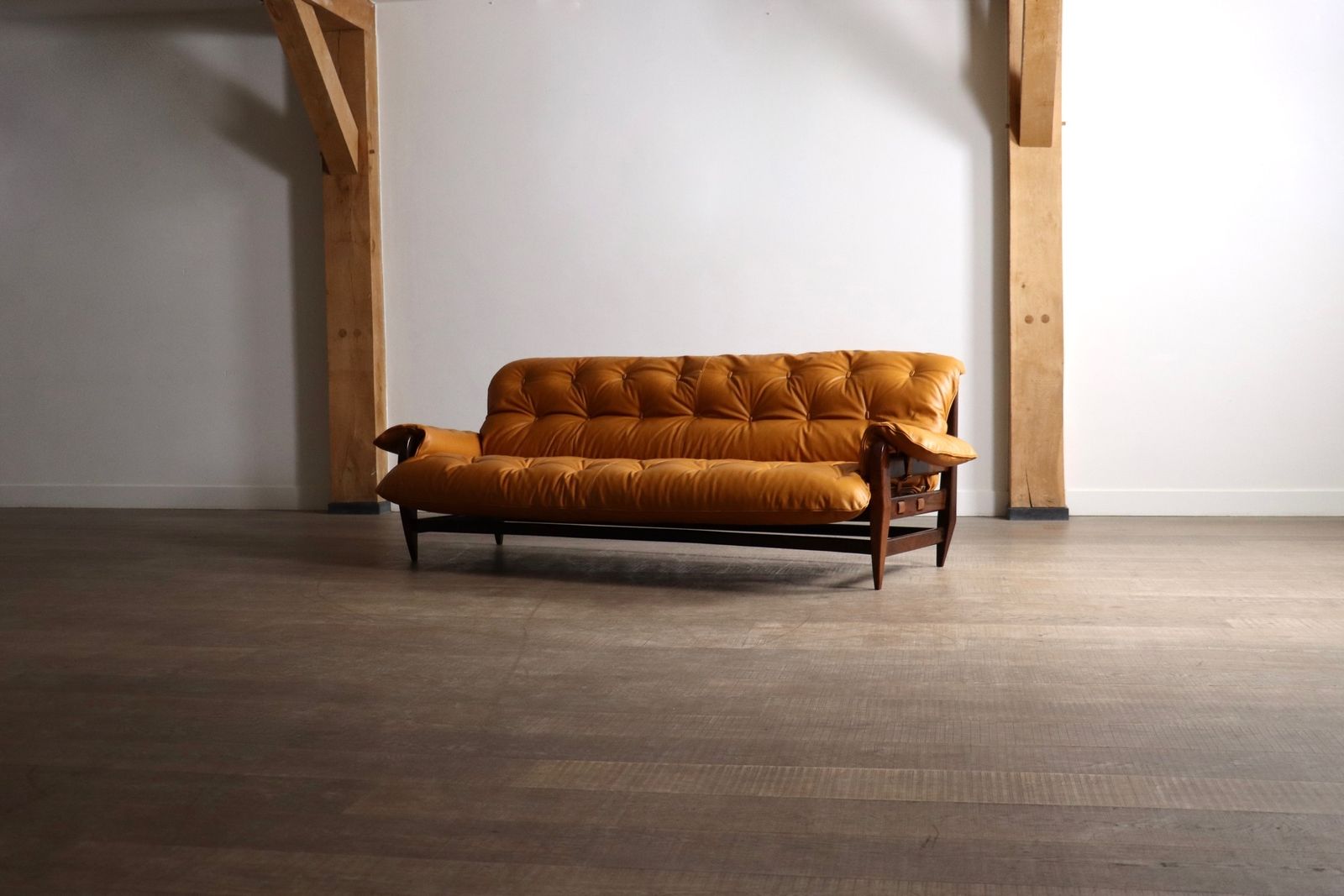 Jean Gillon Rodeio Sofa voor Italma Wood Art, Brazilië, 1965