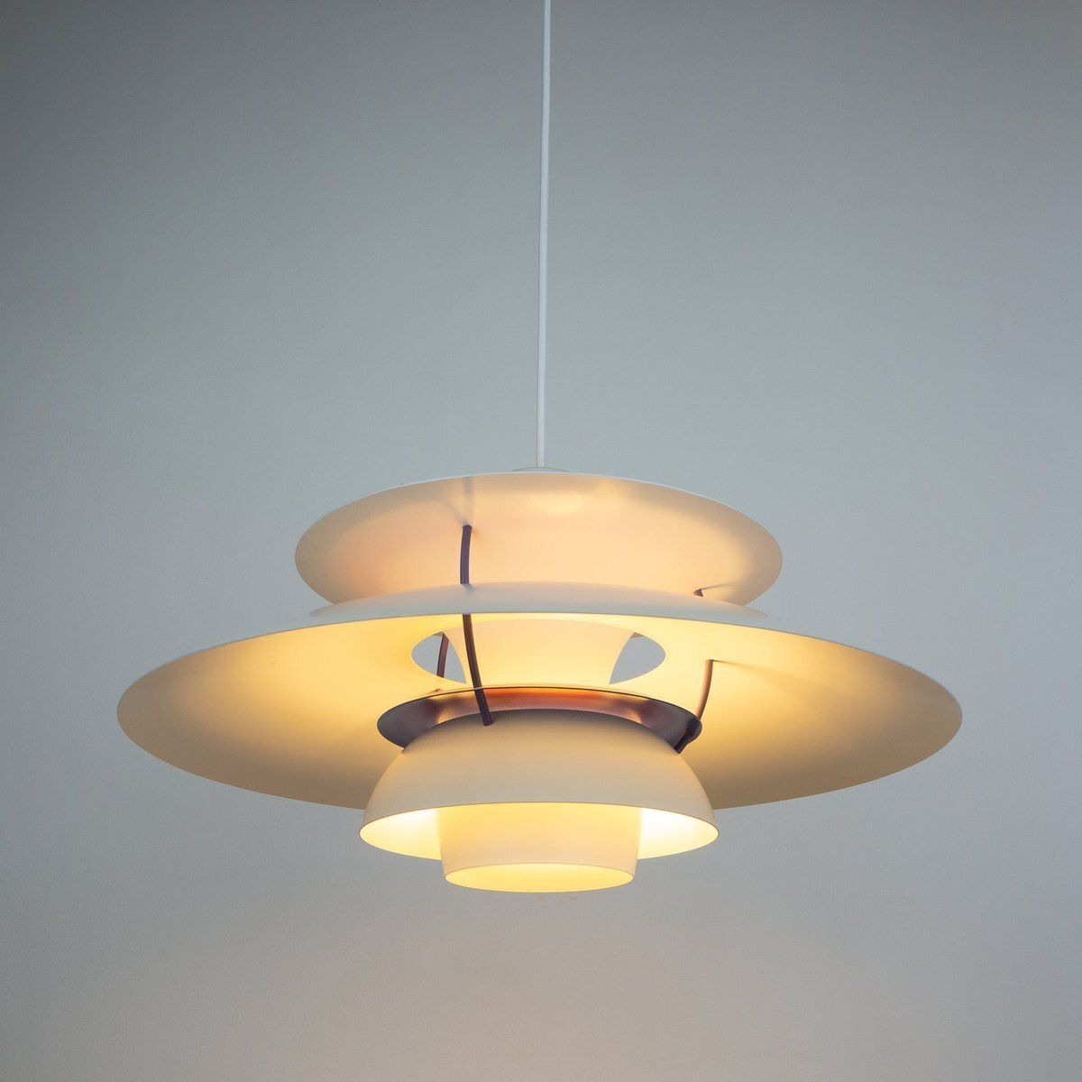 Lampe PH 5 vintage danoise par Poul Henningsen pour Louis Poulsen, années 1970 photo for sale