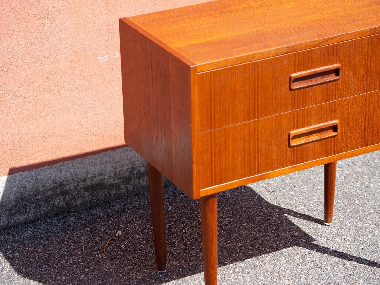 photo furniture Vintage Danish Teak Chest Of Drawers 1960s