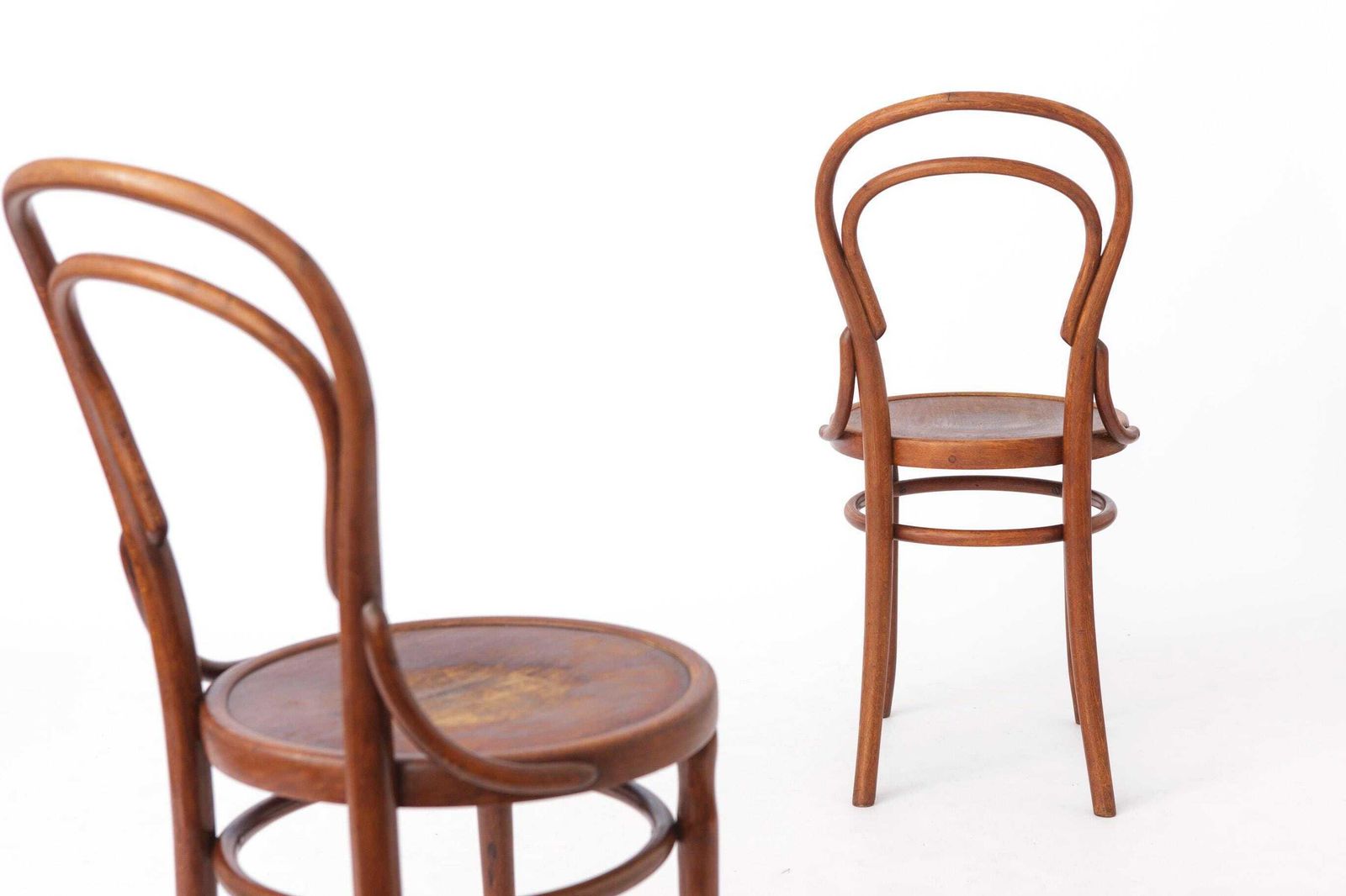 Paar Antieke Bugholzstoelen | Oostenrijkse Beukenhouten Eetkamerstoelen | Thonet Stijl | 1930-1950 photo vinterior