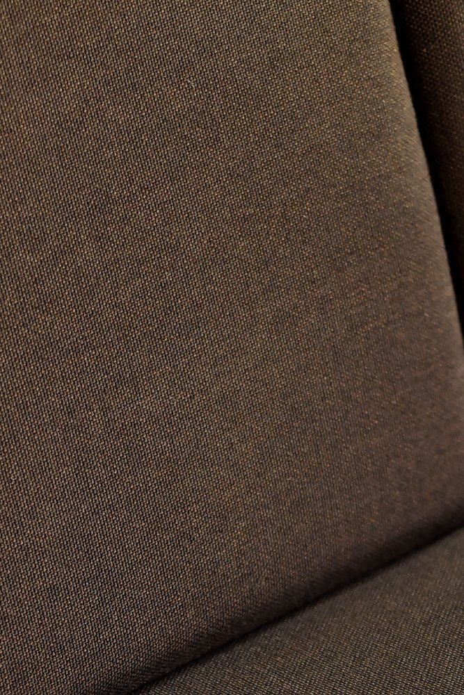 Mid Century Danish Modern bruine 3-zitsbank van Folke Ohlsson voor Fritz Hansen, jaren 1960 photo Meubels