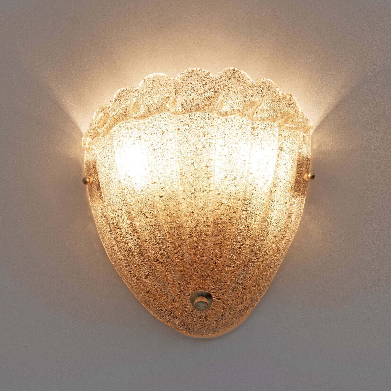 Paar mid-century modern stijl Murano glas schelp wandlampen photo for sale