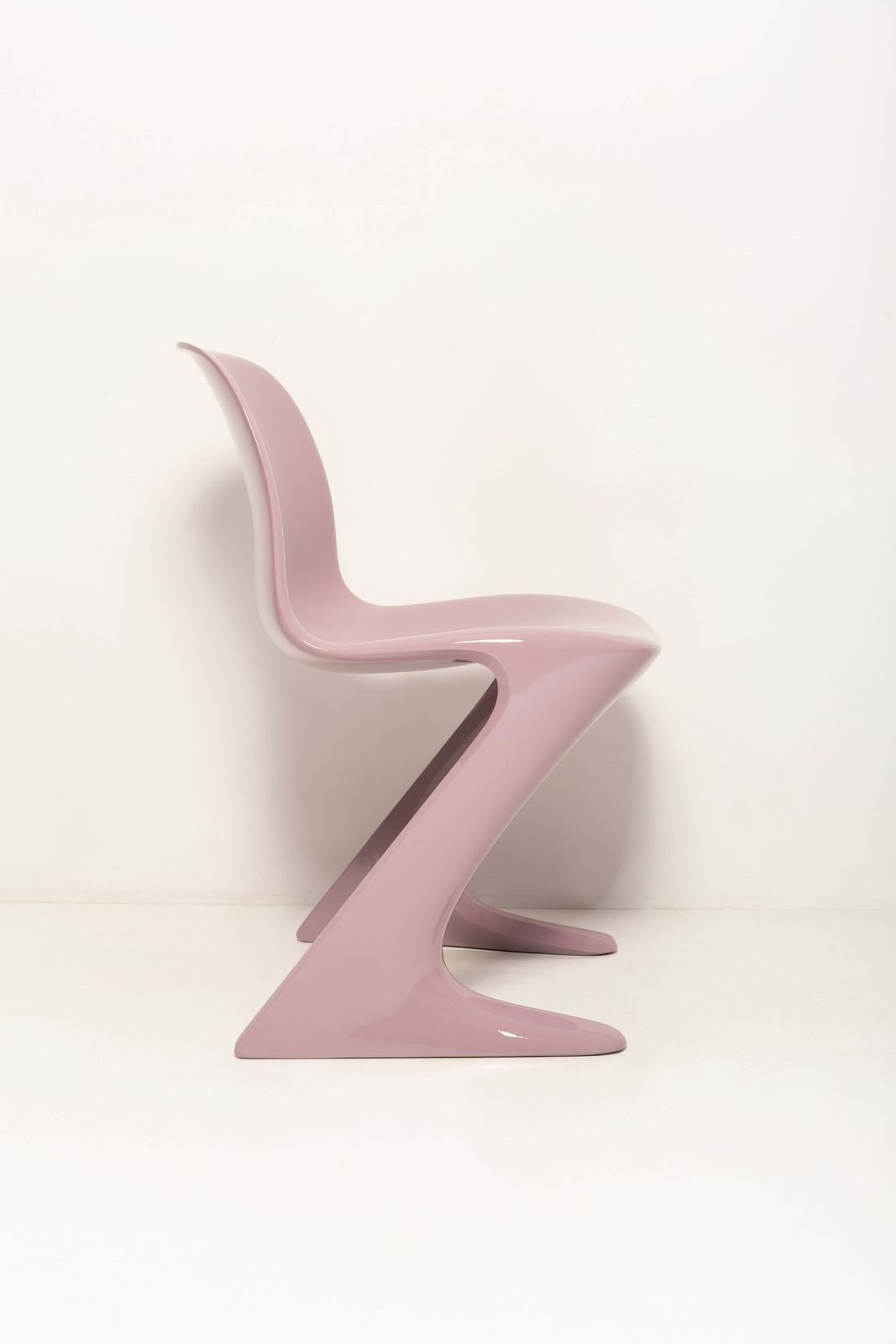 Pastel Violet Kangaroo Chair, ontworpen door Ernst Moeckl, Duitsland, 1968 photo Meubels