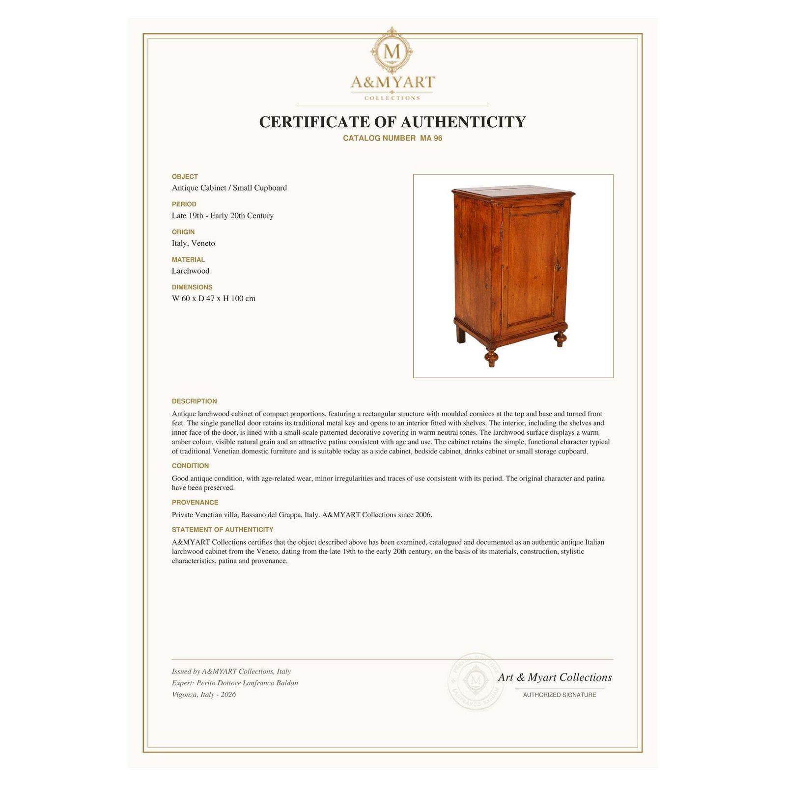 photo for sale Antiek Lariks Kabinet uit een Venetiaanse Villa, Bassano del Grappa