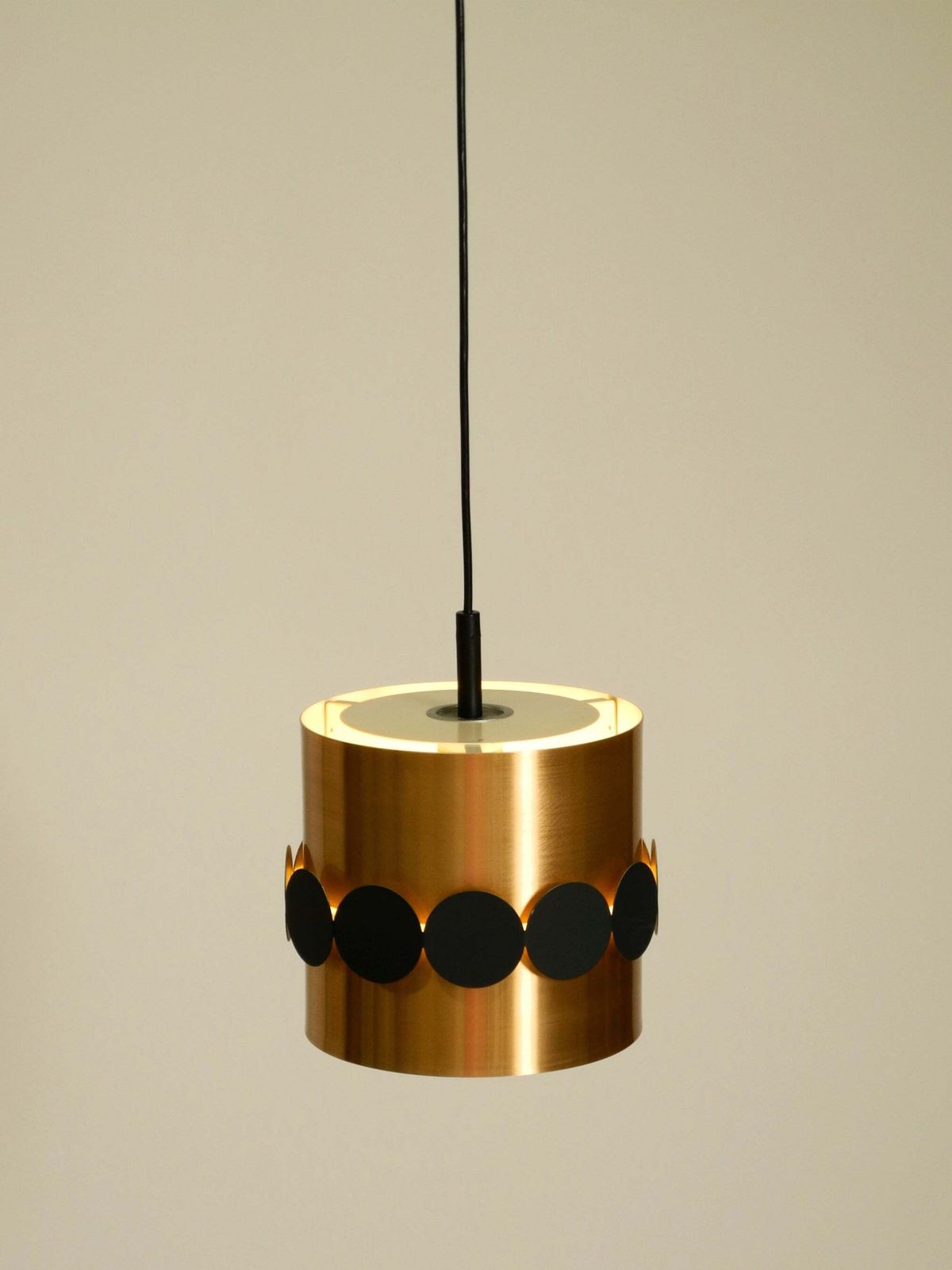 Luminaires Suspension mid-century années 1960 par Doria, en aluminium anodisé cuivré photo