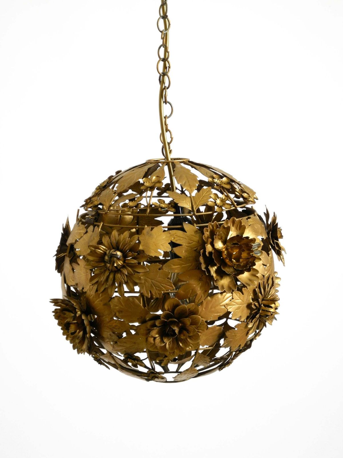 Bloemvormige Regency Bolvormige Metalen Plafondlamp, jaren 1970, Regency photo buy