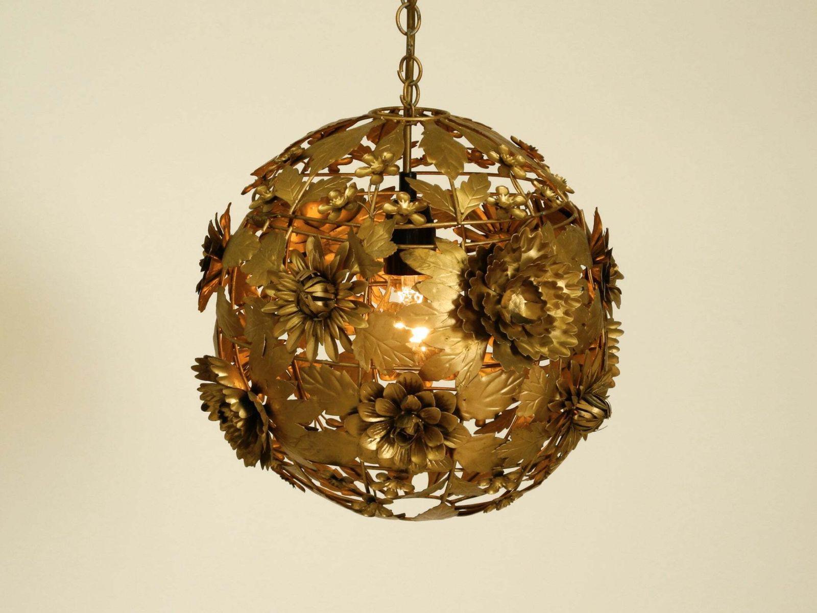 Beautiful Floral Style Regency Spherical Metal Ceiling Lamp, 1970s Regency photo vintage