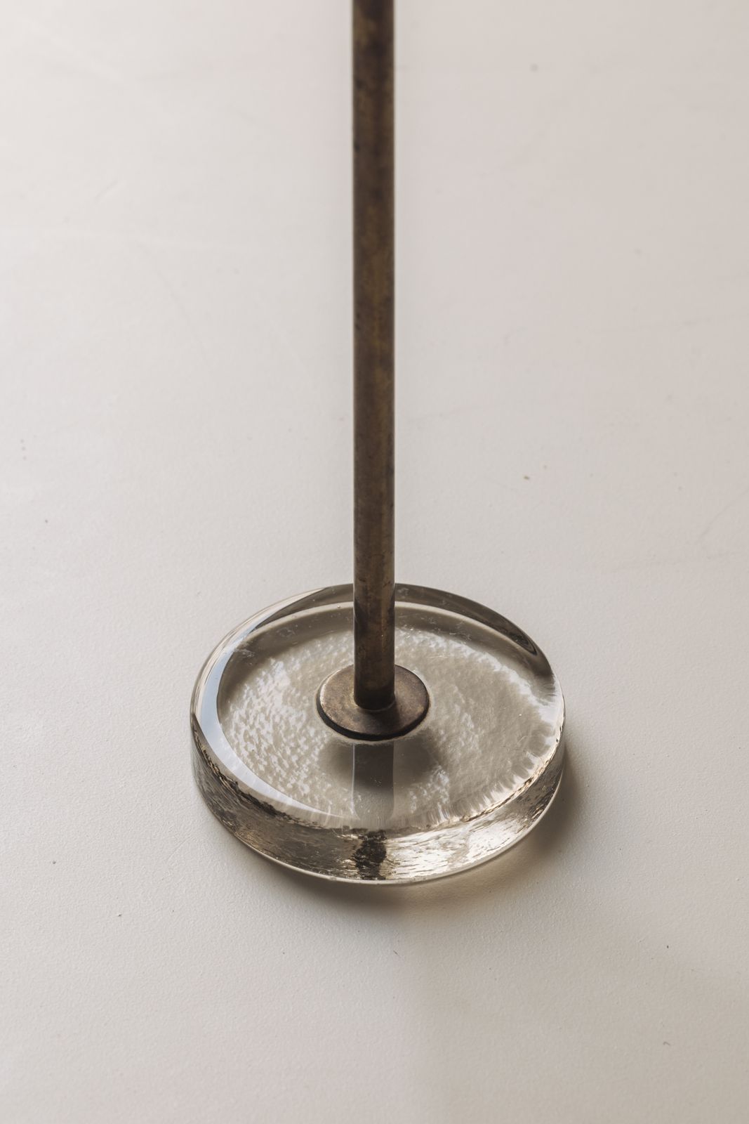 Exceptional Danish Side Table In Oak, Bras And Glass, Denmark 1960s photo vinterior