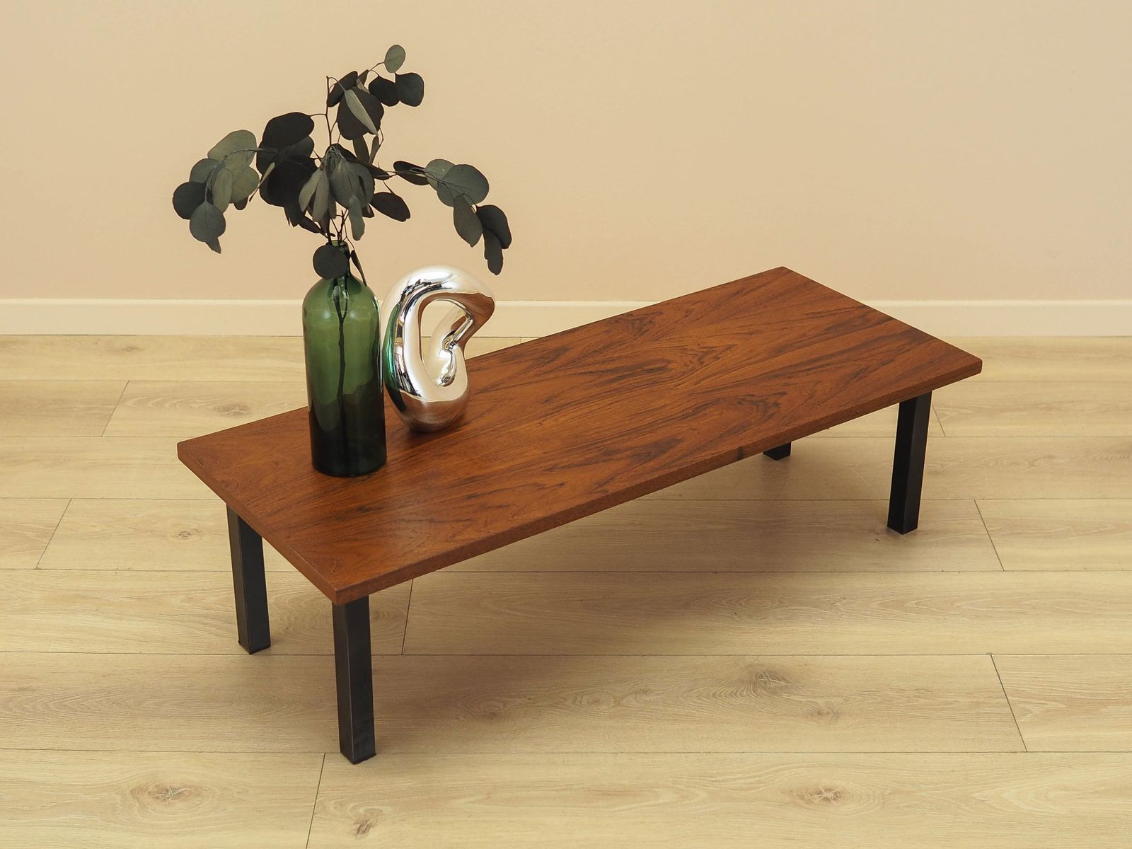 Deense Salontafel met Teakfineer op Metalen Poten, jaren 1960 photo 469.0