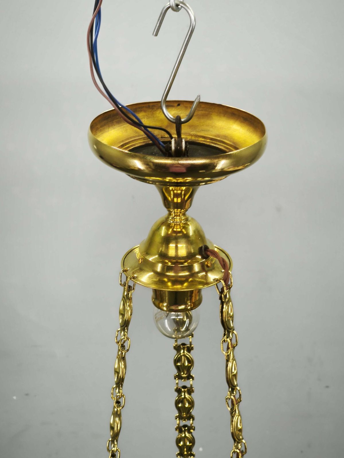 Art Nouveau Messing en Opaalglaszen Secession Hanglamp, Tsjechoslowakije, jaren 1900 photo buy