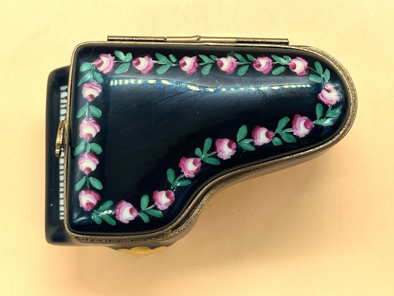 Limoges Porcelain France Hinged Piano Hand Painted Black Trinket / Jewelry Box. photo buy