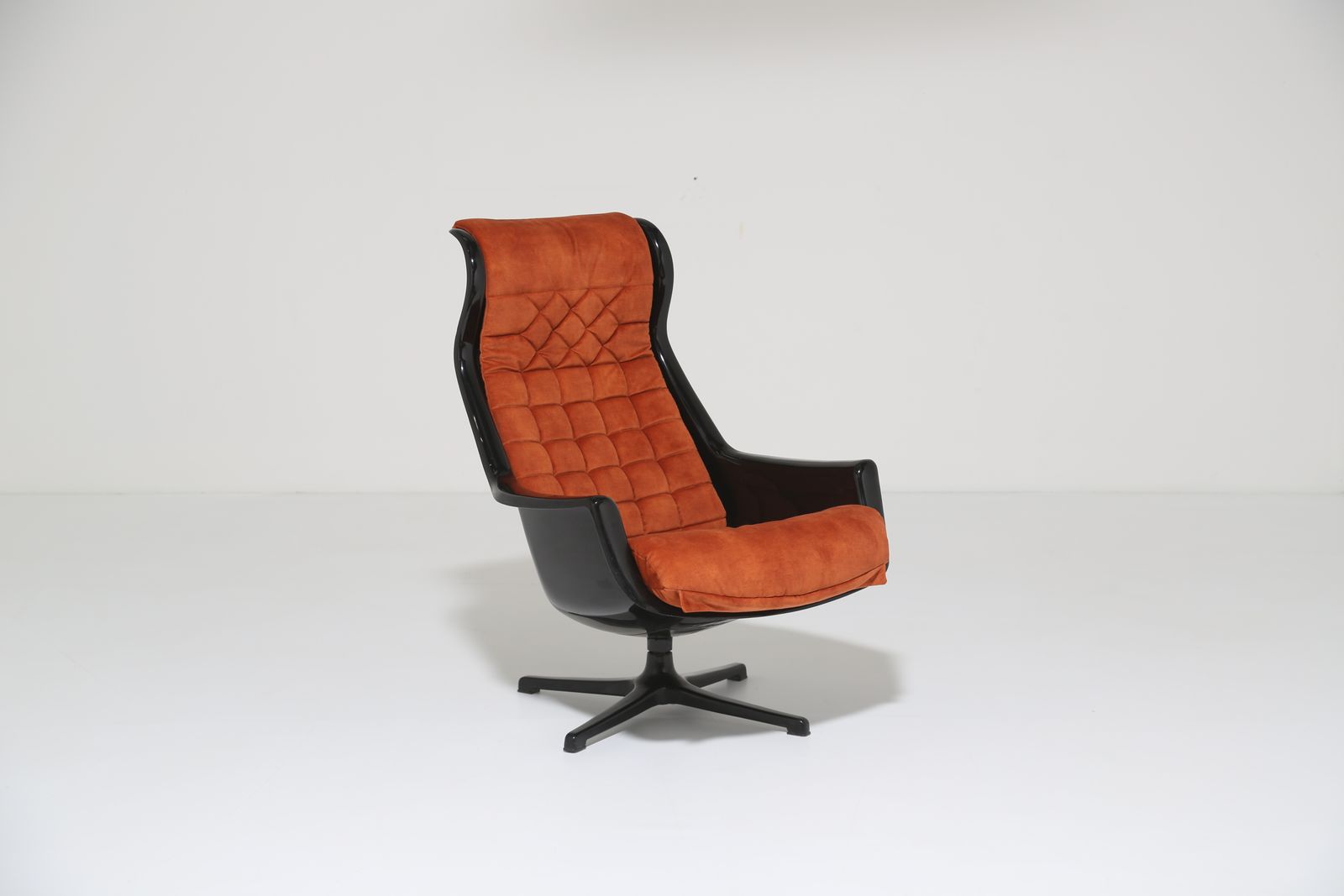 Vintage Swedish Space Age Swivel Lounge Chair "Galaxy" By Alf Svensson And Yngvar Sandström For Dux , 1960s photo furniture