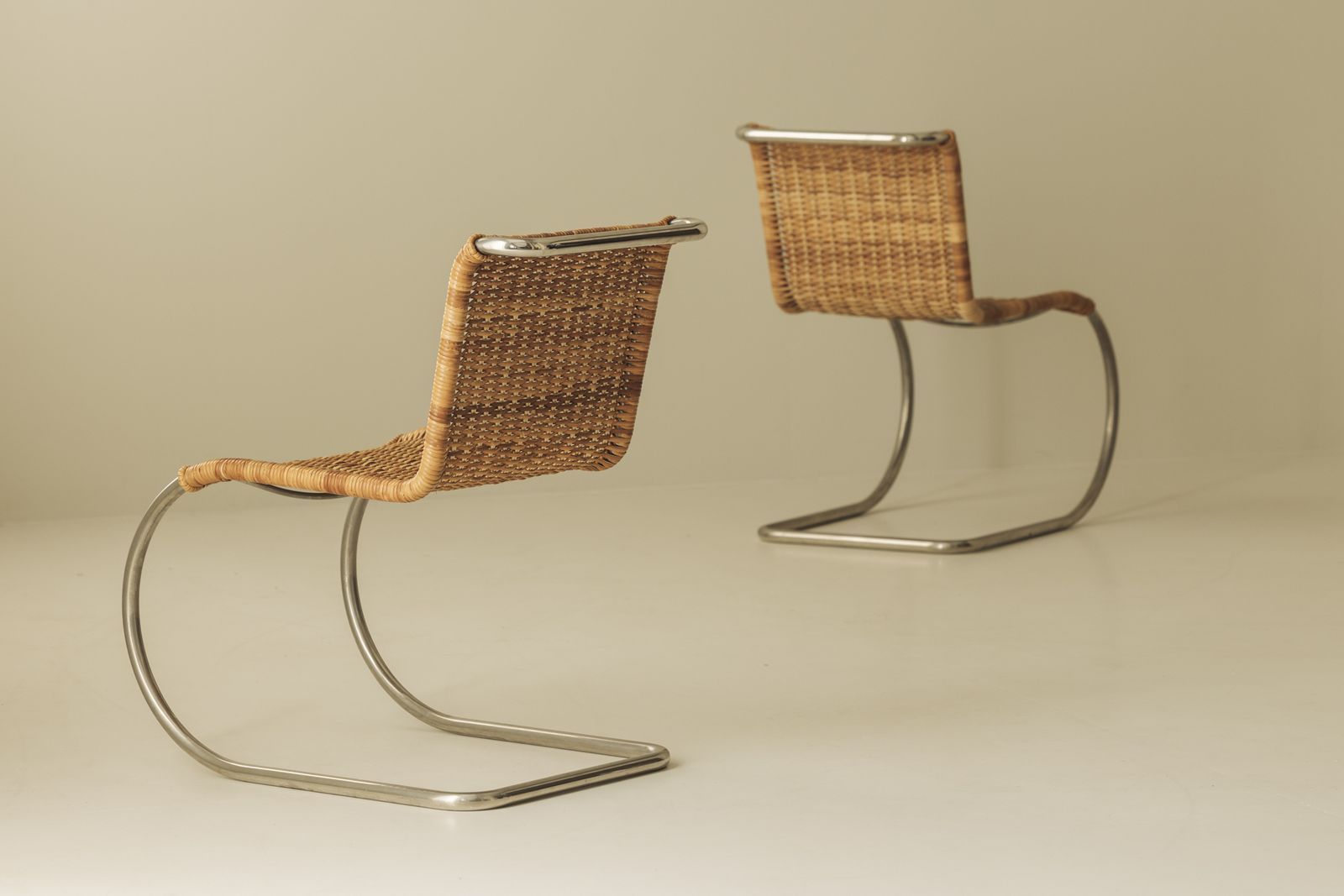Set B42 Cantilever Dining Chairs by Ludwig Mies Van Der Rohe voor Tecta, jaren 1970 photo Meubels