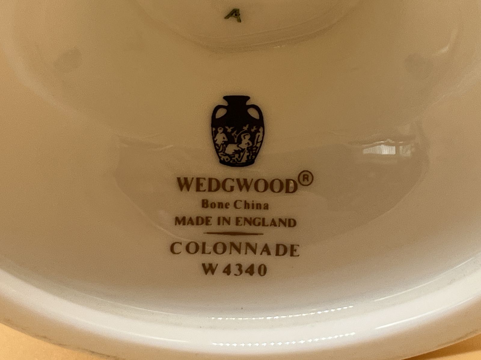 photo for sale Wedgwood China Large 2 Pint Capacity Colonnade Design Coffee Pot. W4340.