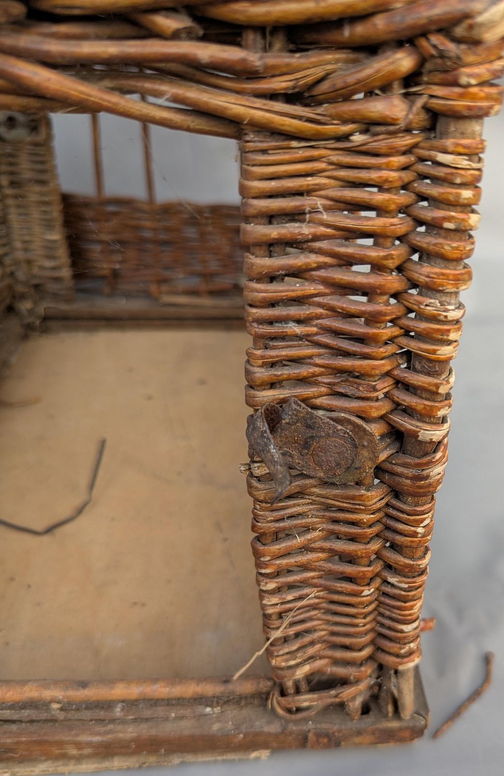249.0 Rare Antique Racing Pigeon Carry Basket, 19th Century photo