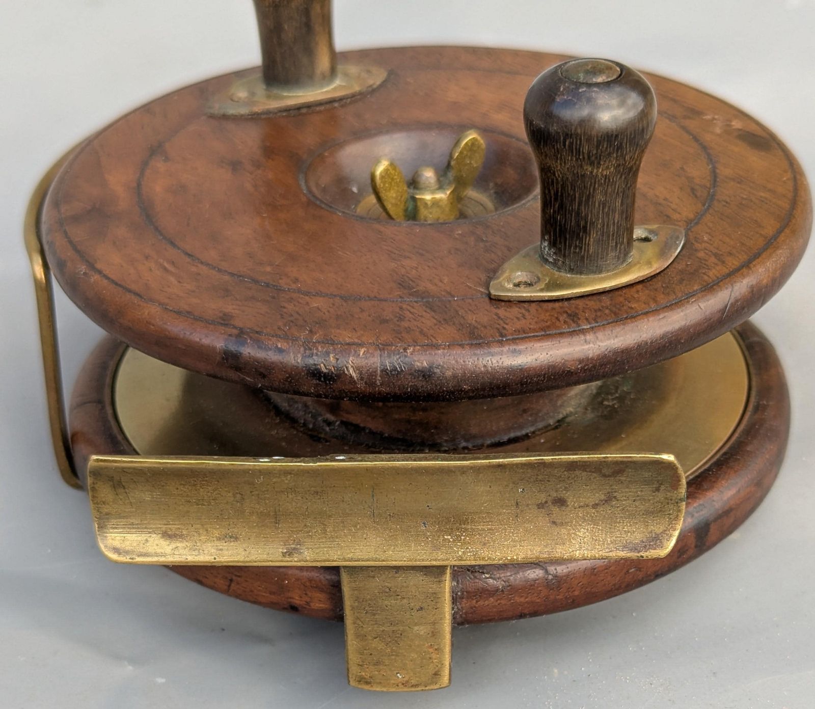 Antique Nottingham Style Star Back Fishing Reel, Large, Mahogany And Brass photo vinterior