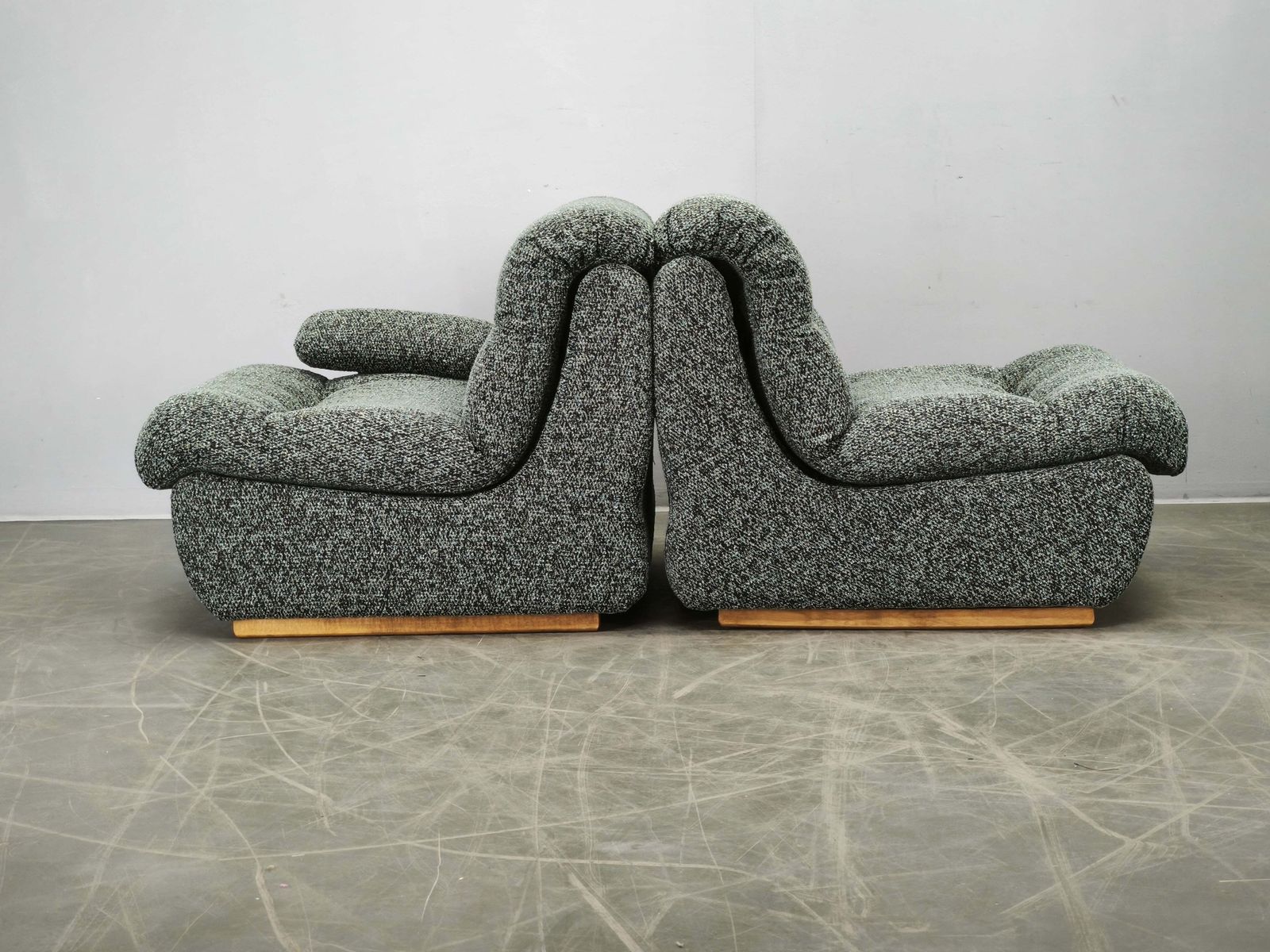 Jaren 1970 Tsjechoslowaaks Space Age vierdelig sculpturaal modulair bankstel photo Meubels