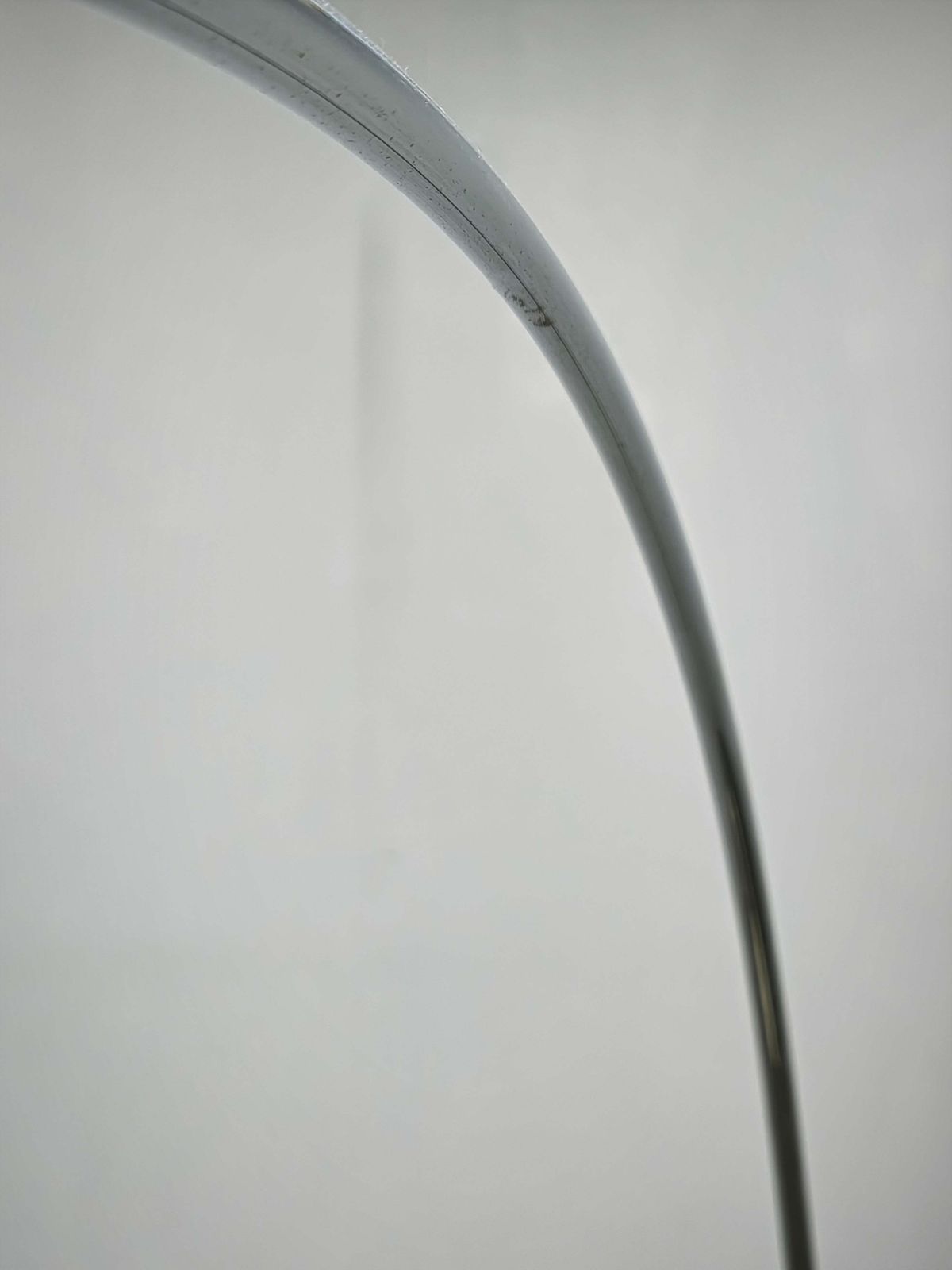Joe Colombo Coupé 3320 R Arc vloerlamp voor Oluce, Italië, ontwerp 1967 photo Verlichting