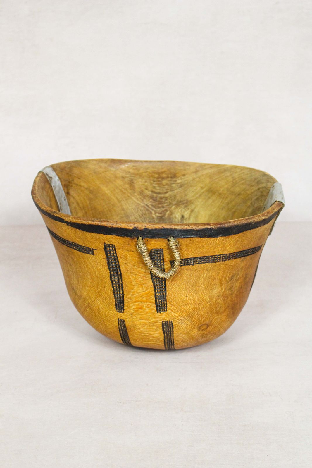 Turkana Bowls   111.13