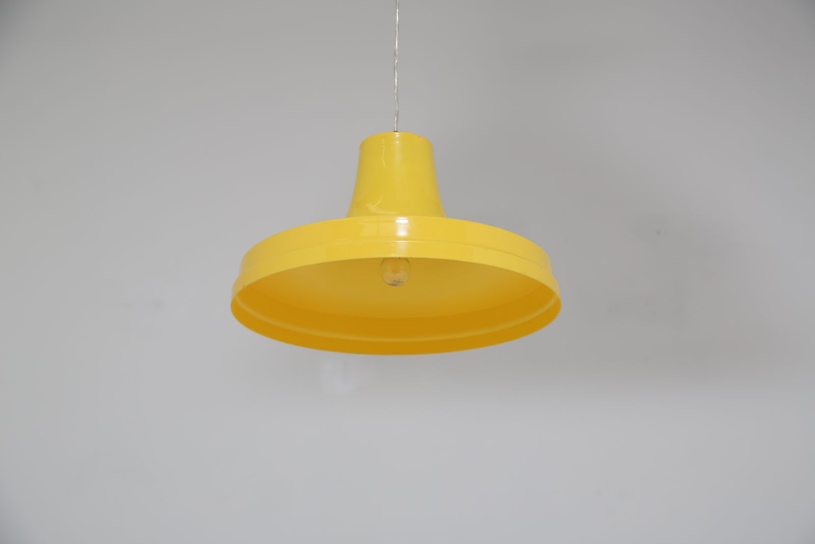 Suspension vintage en plastique jaune, Space Age, années 1970. photo for sale