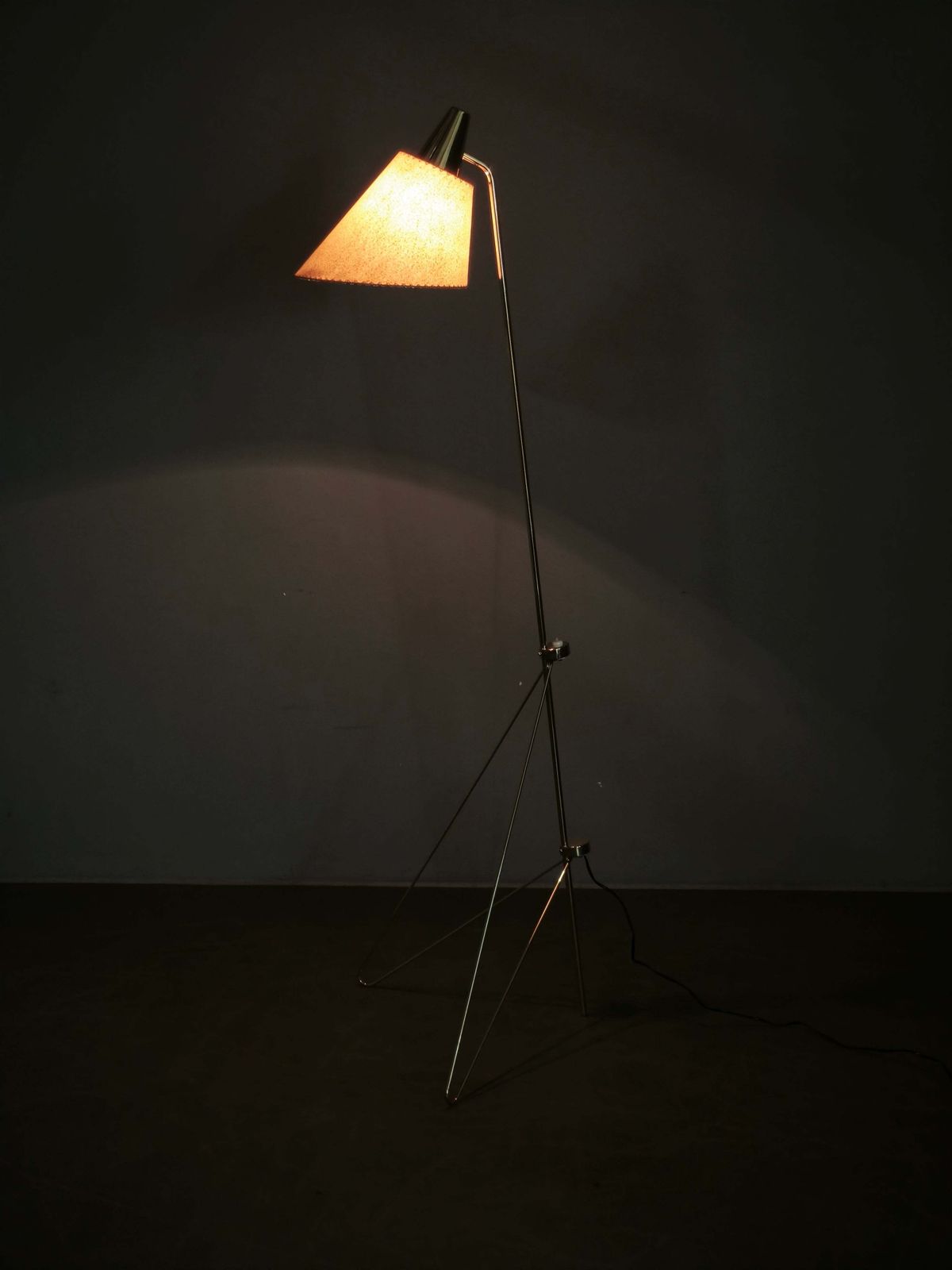 1385.0 Josef Hurka Giraffe Brass Floor Lamp For Napako, Czechoslovakia, 1960s photo