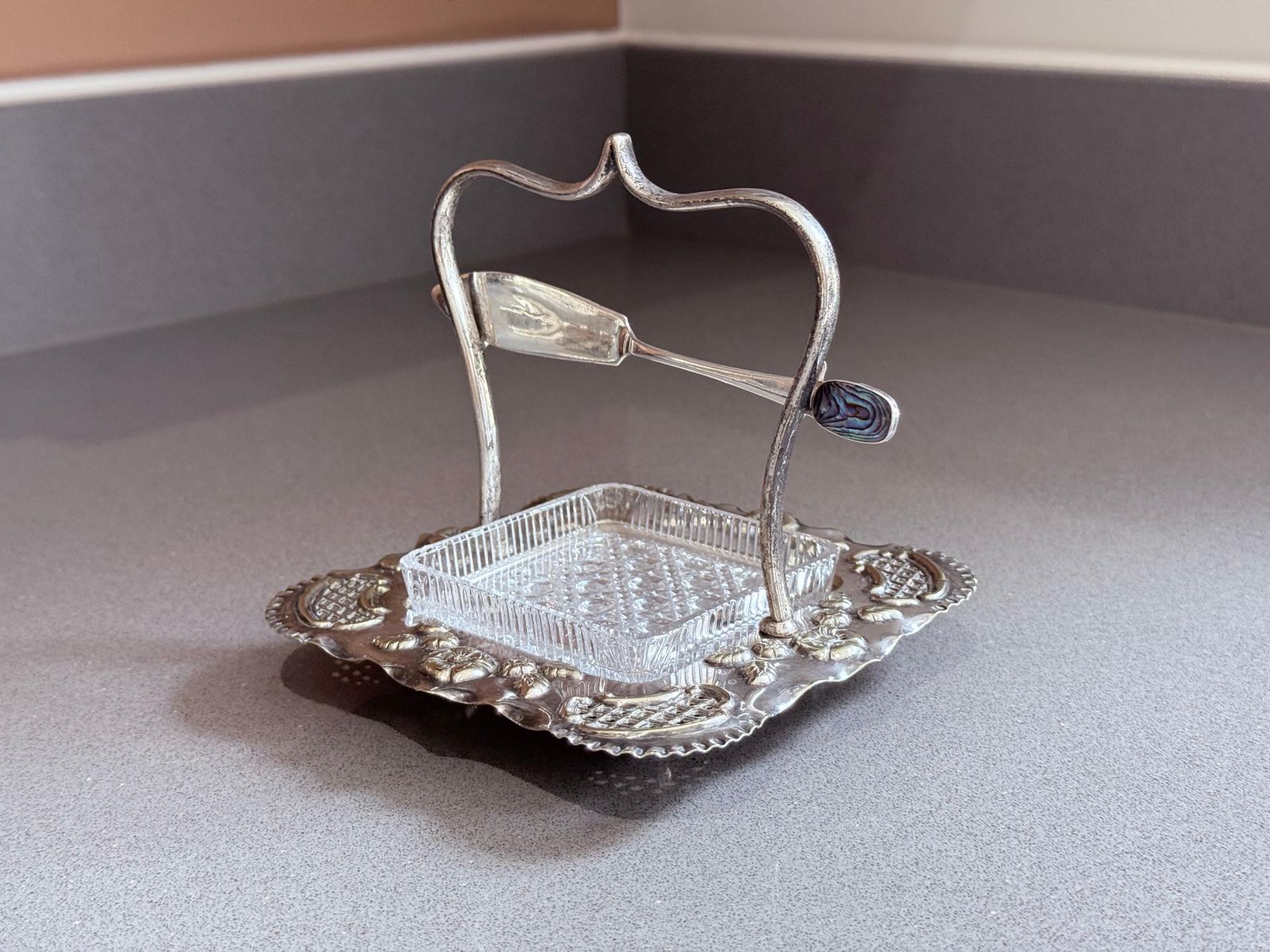 Art Deco Silver Plated Butter Dish With Cut Glass Crystal Butter Dish & Knife photo vinterior