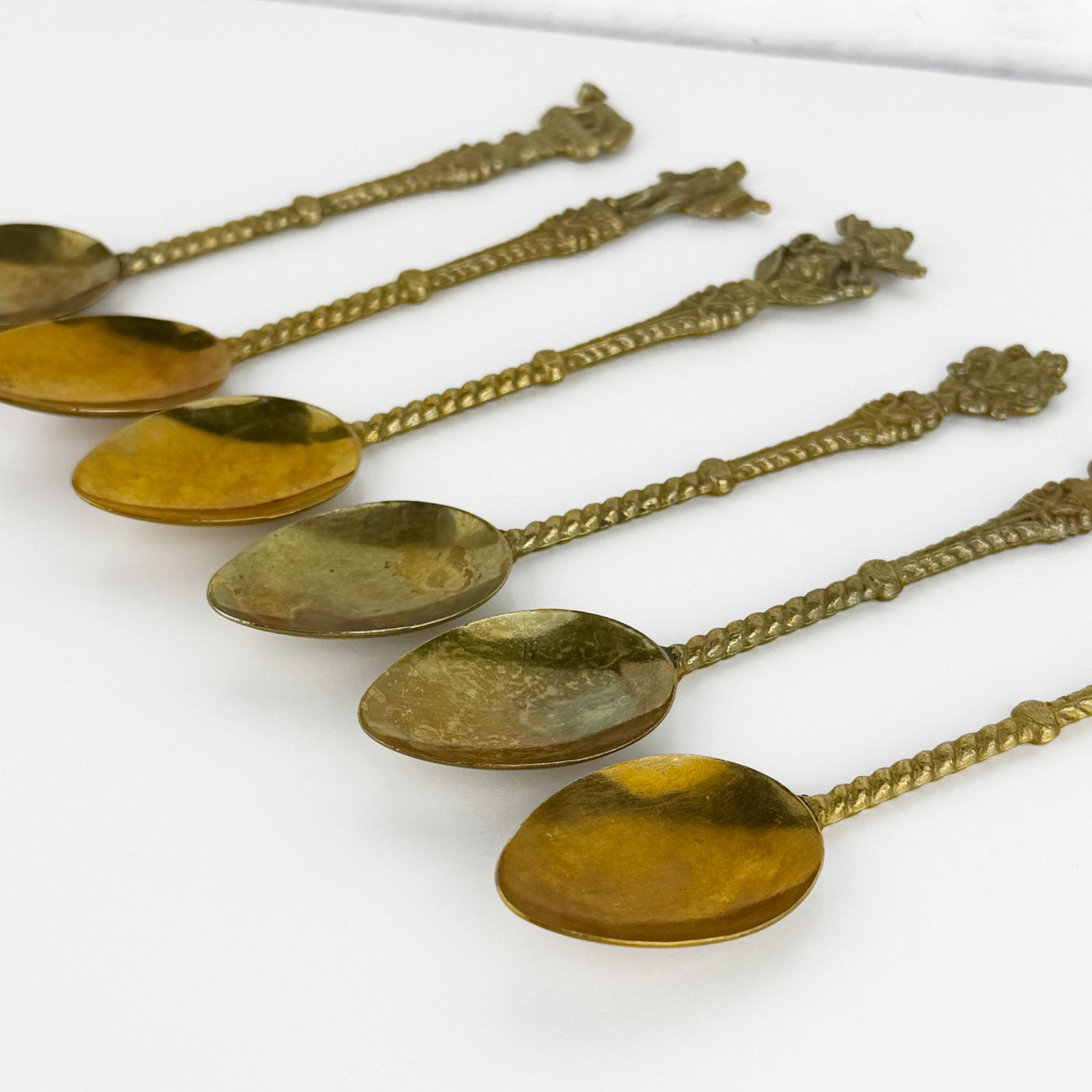 Vintage Italian Brass Souvenir Spoons Set Of 6, Rome Spqr, Vatican, Griffin & Heraldic Motifs, Mid Century Collectibles photo vinterior
