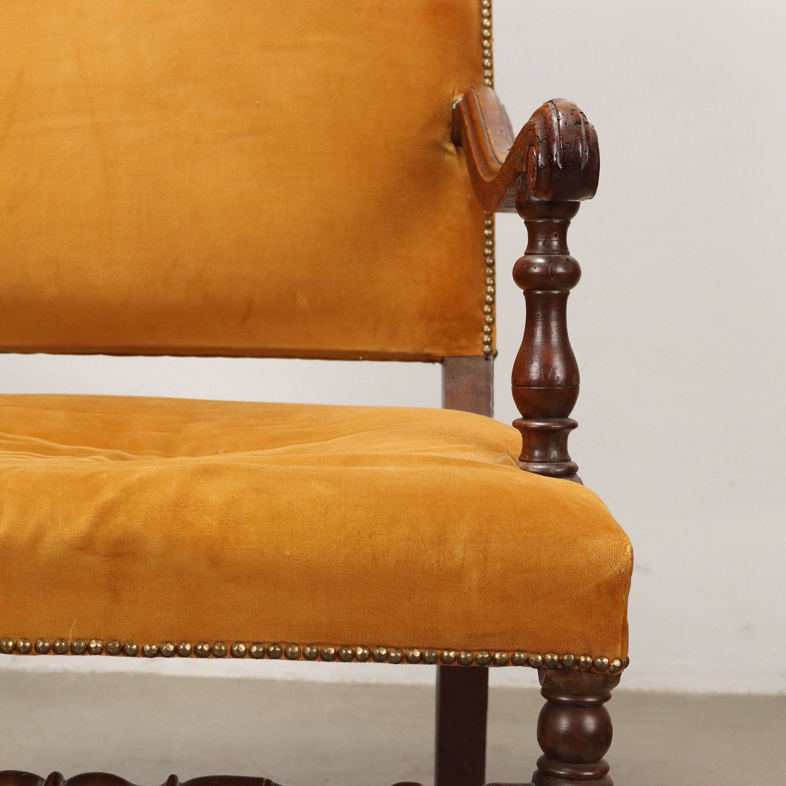 Barokke Fauteuil met Spoeldesign, Italië, Begin 18e Eeuw photo vinterior